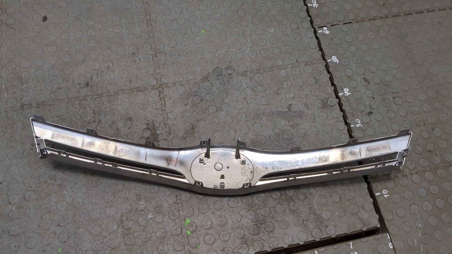 Решетка радиатора