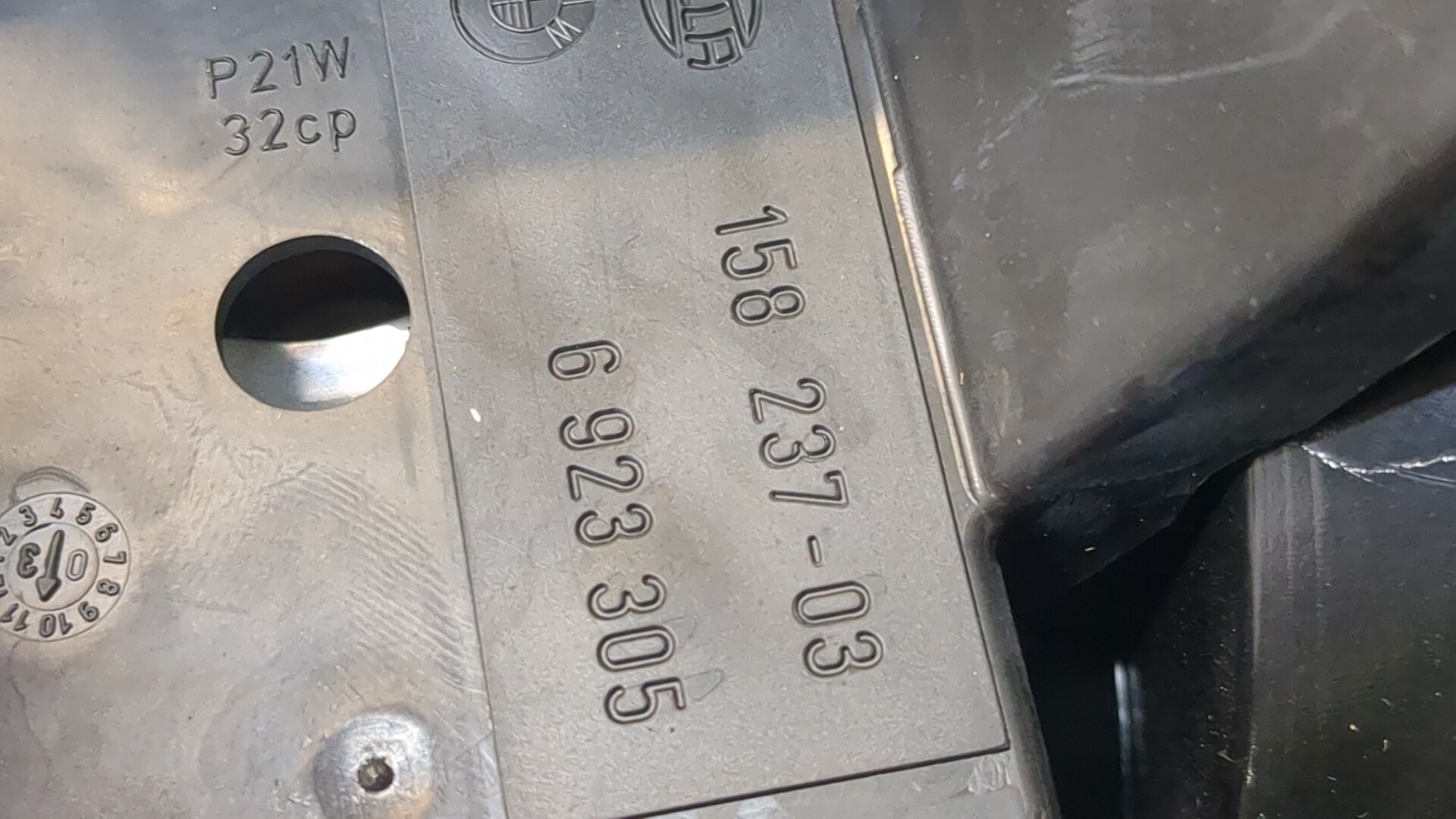 Фонарь задний левый