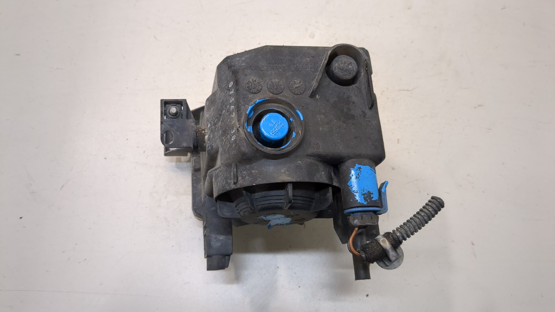 Фара противотуманная правая