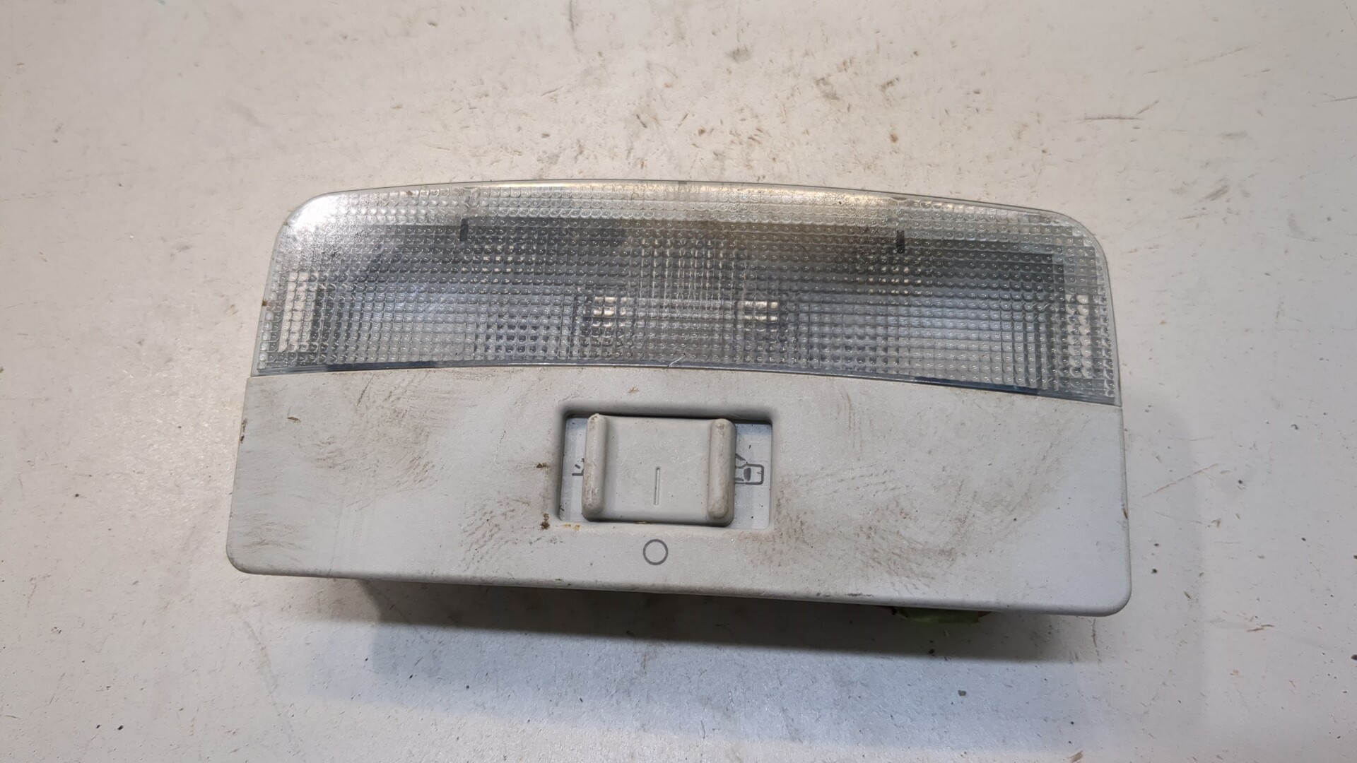 Плафон салонный