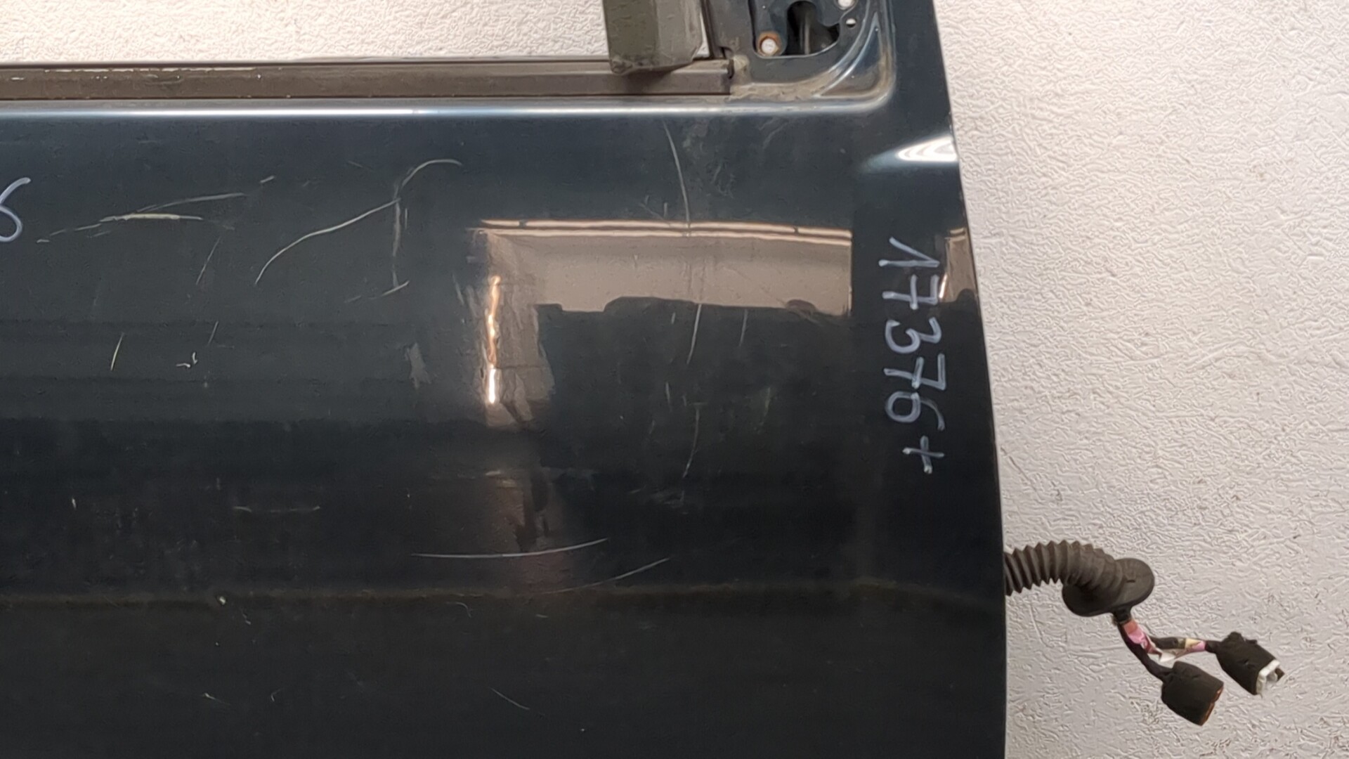 Дверь передняя правая