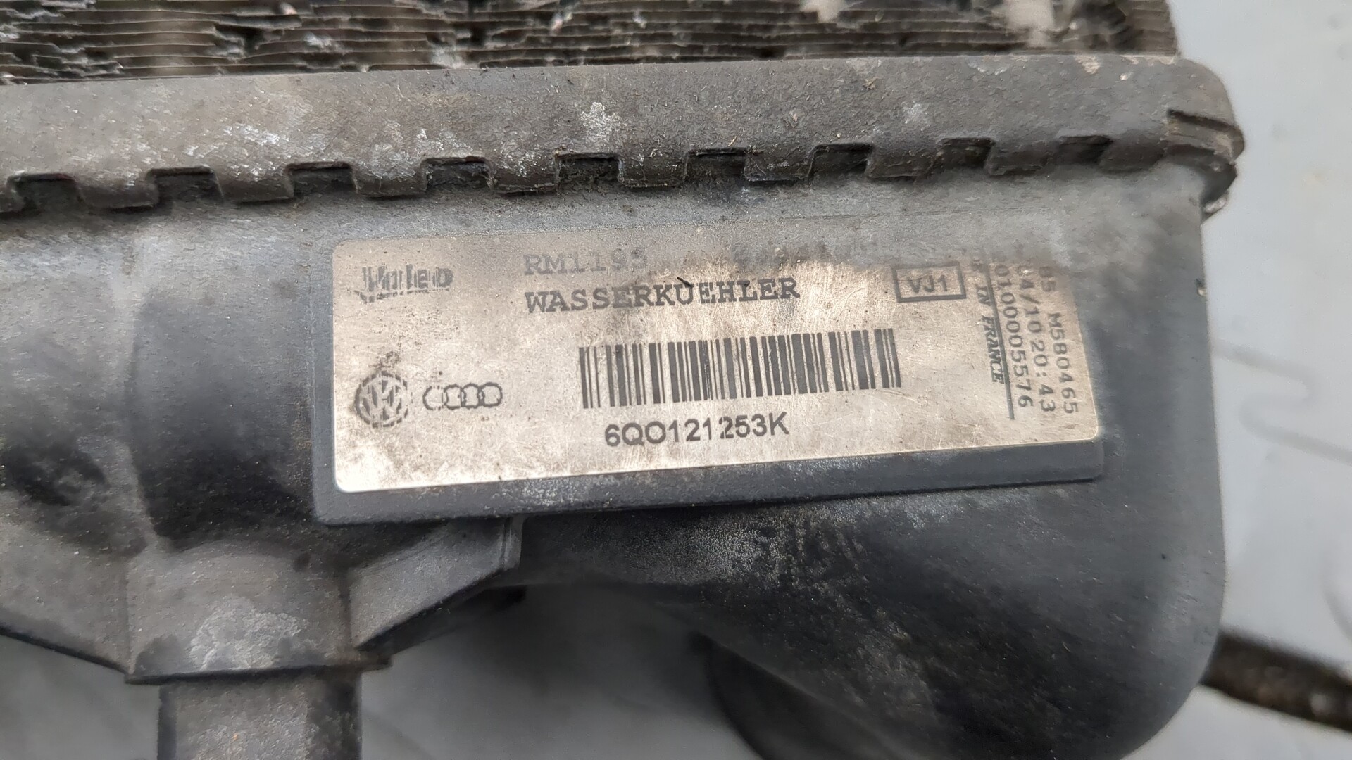 AP-0016327299 AP-0016327299