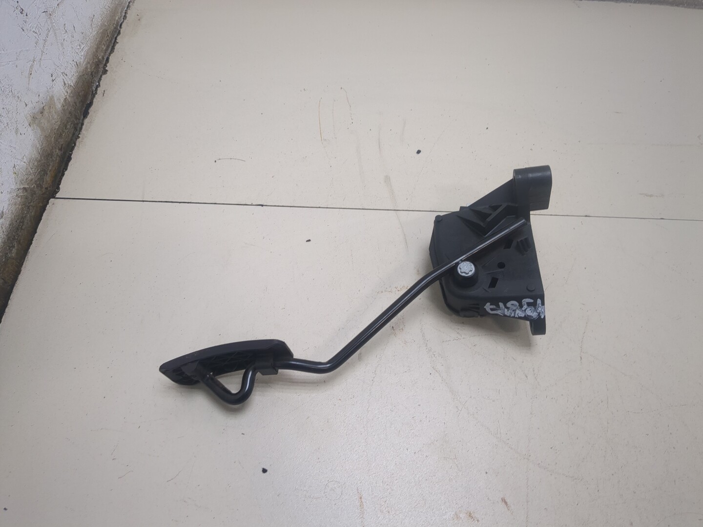 Педаль газа