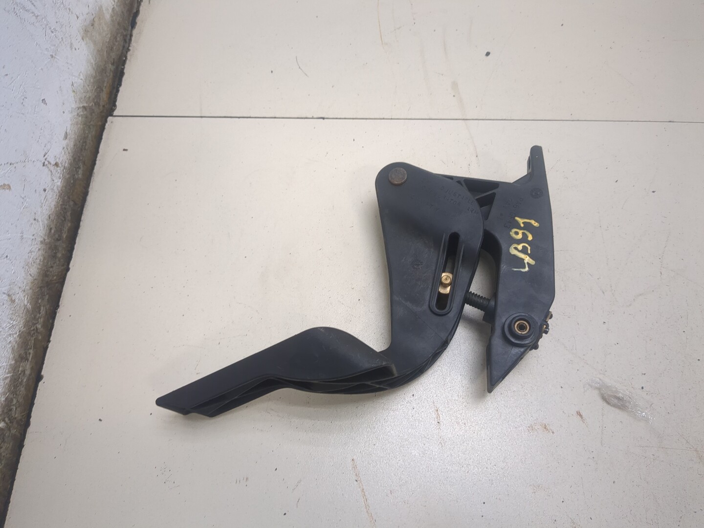 Педаль газа