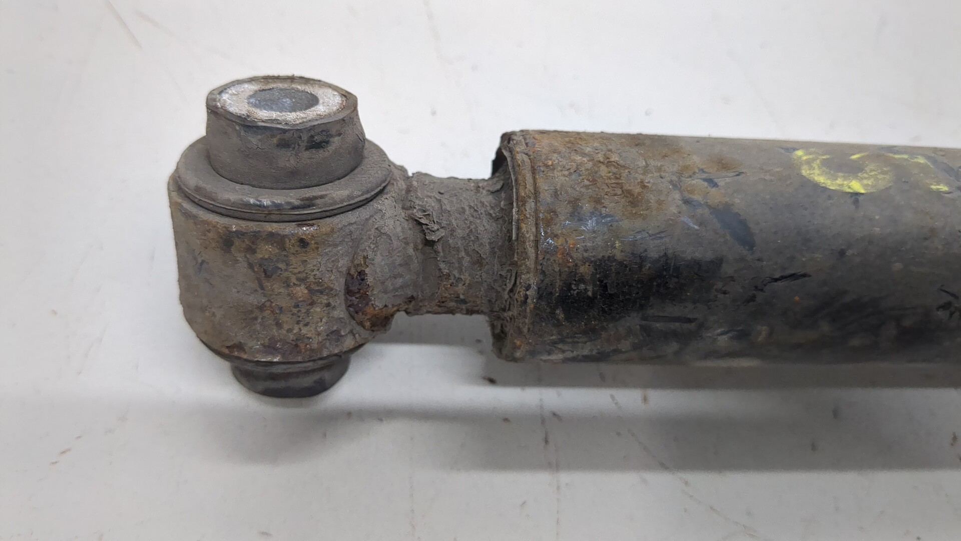 Амортизатор задний (стойка)