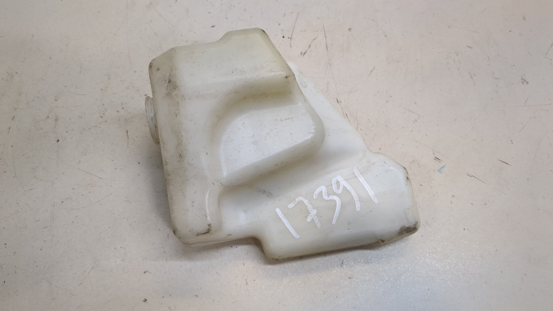 Бачок расширительный