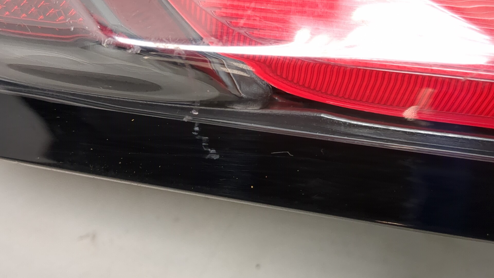 Фонарь задний левый