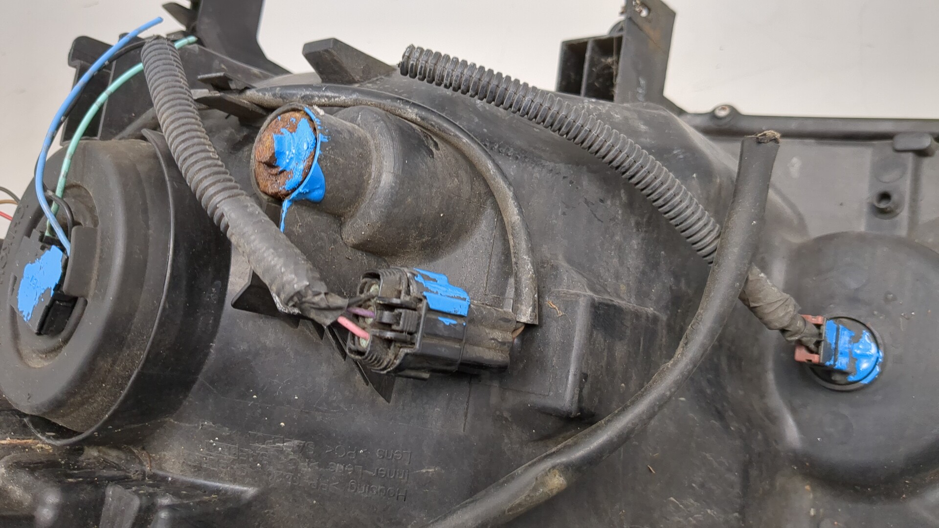 Фара правая