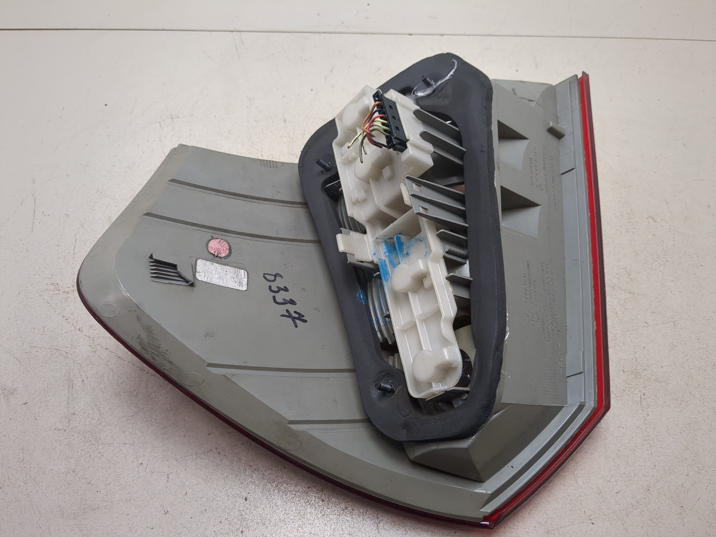 Фонарь задний левый