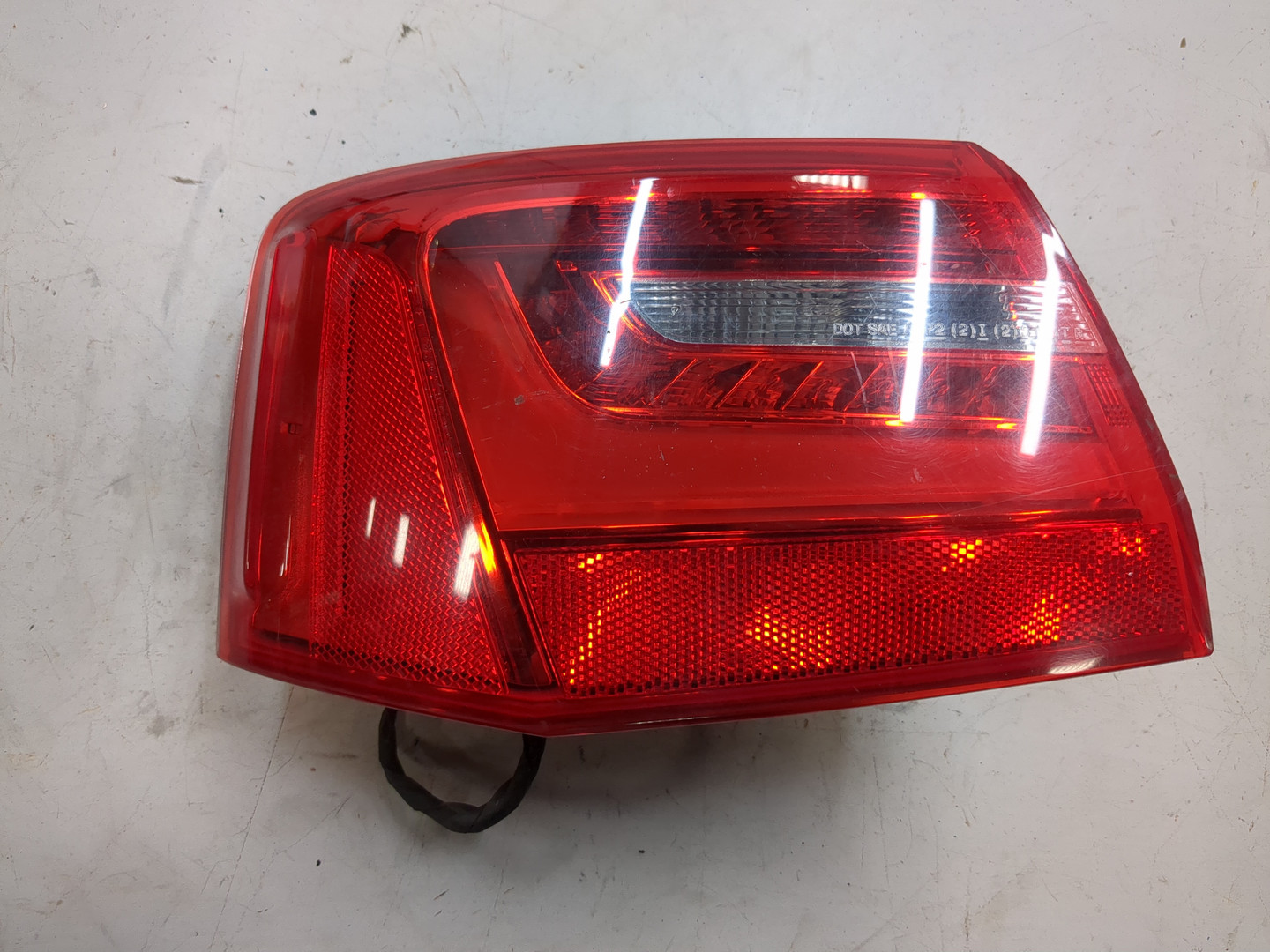 Фонарь задний левый