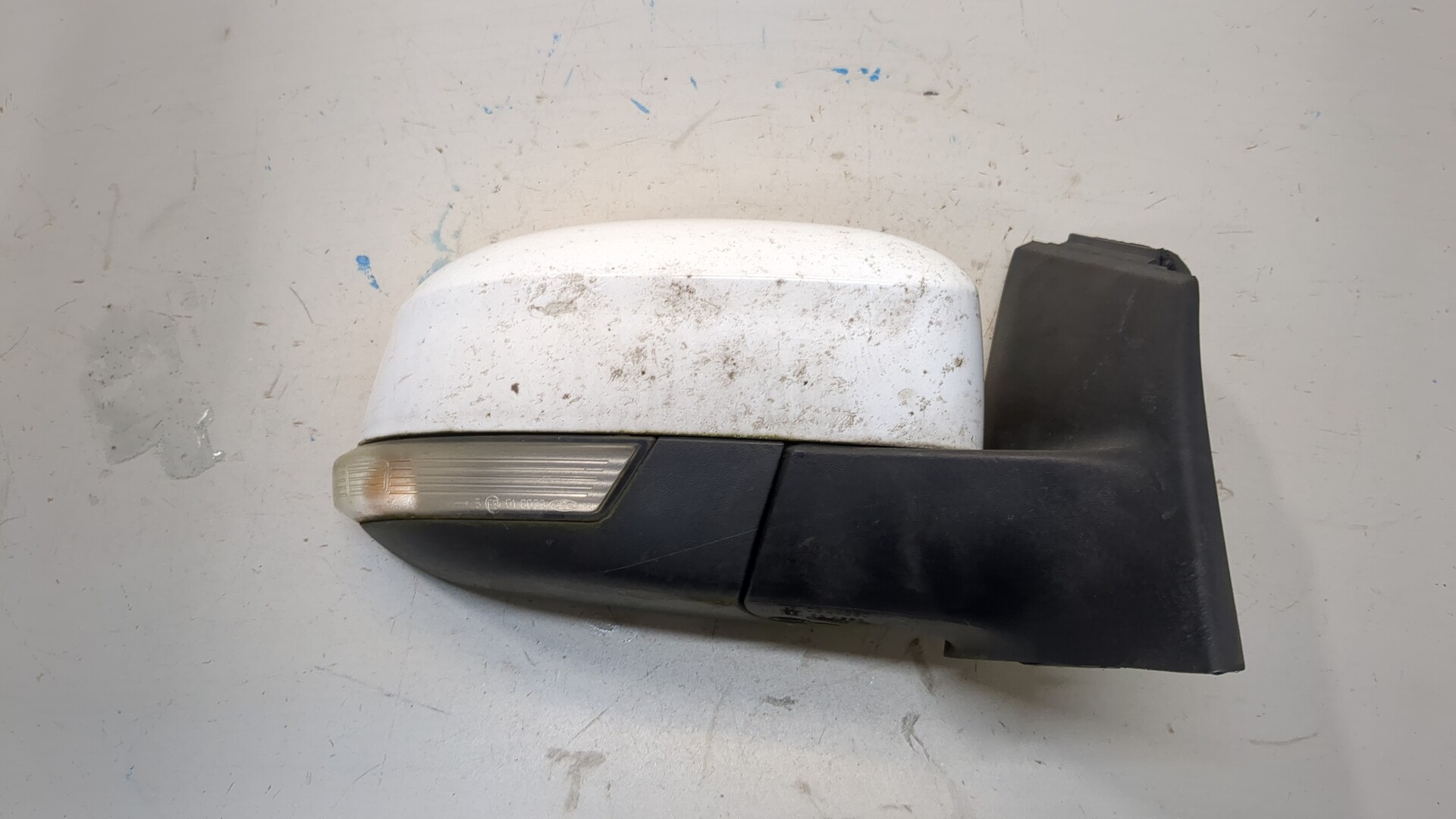 Зеркало правое электрическое