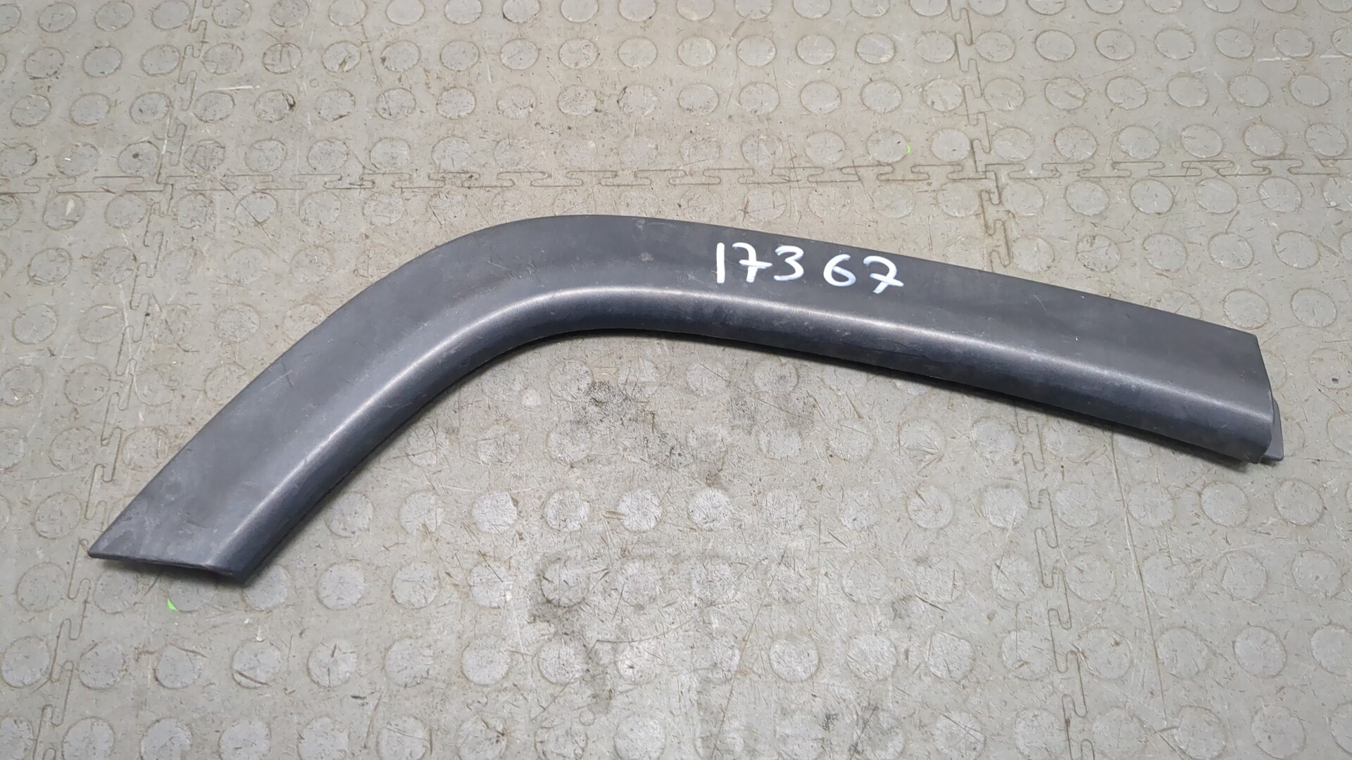 Молдинг двери