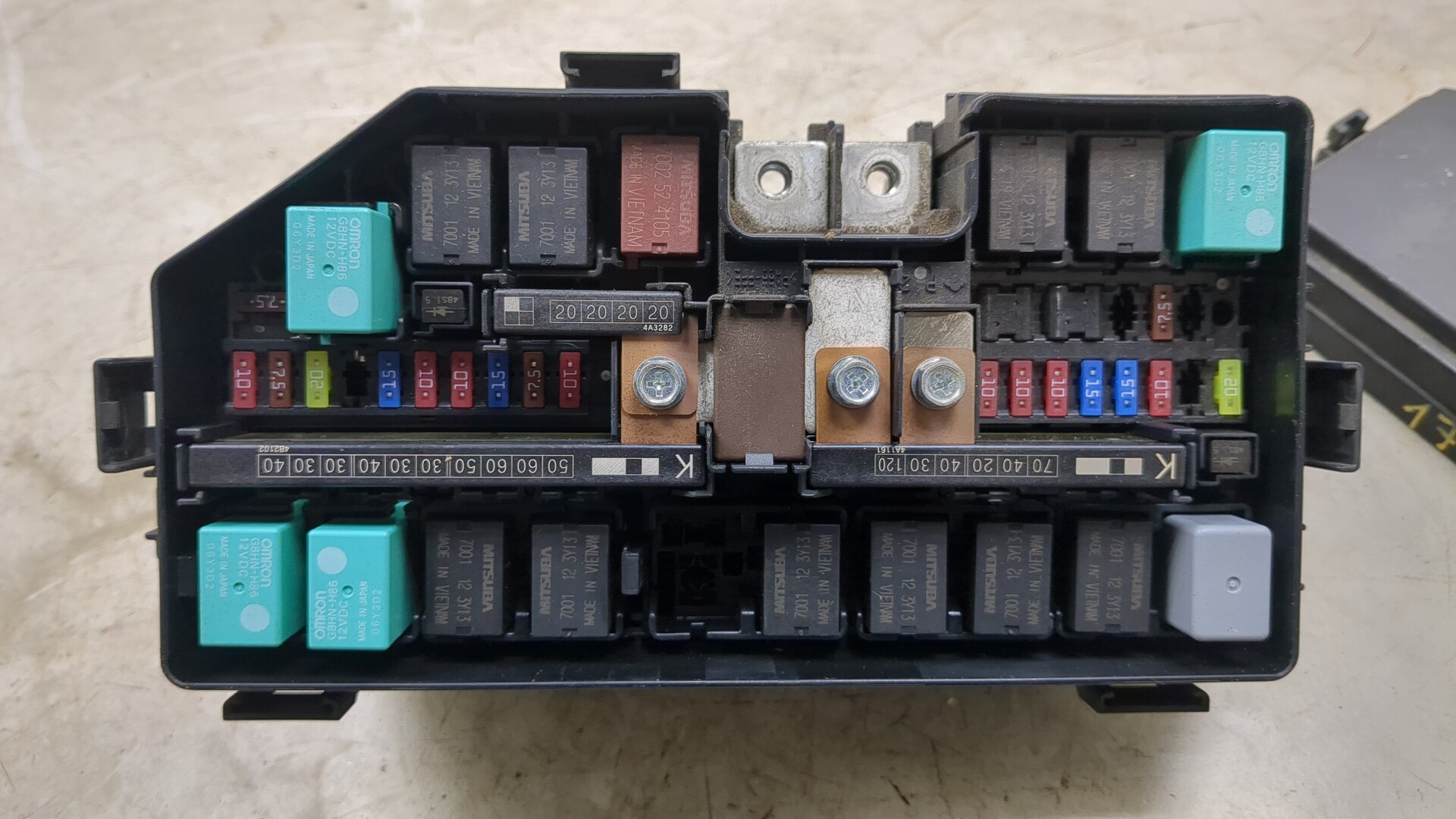 Блок предохранителей