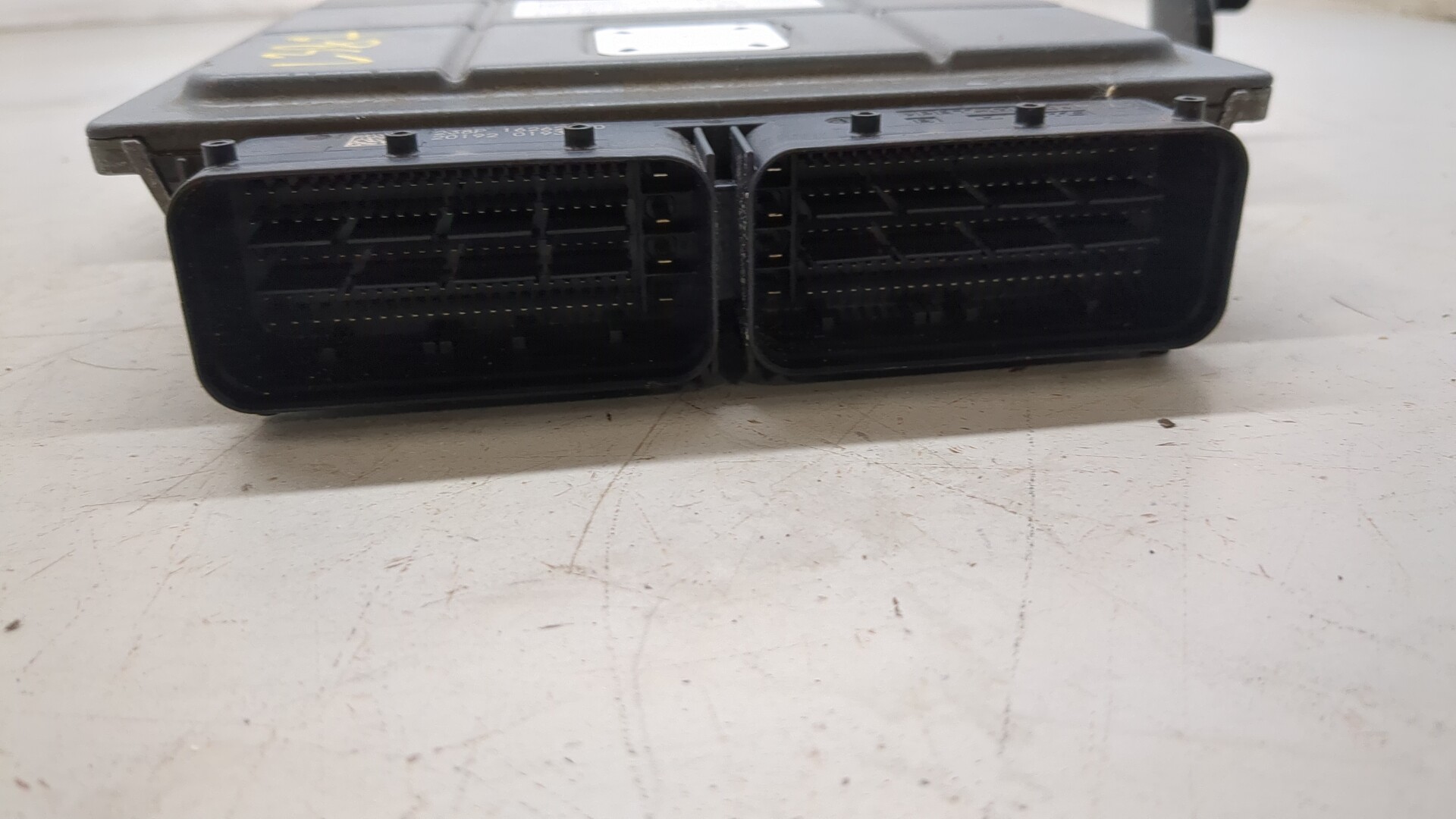 Блок управления двигателем