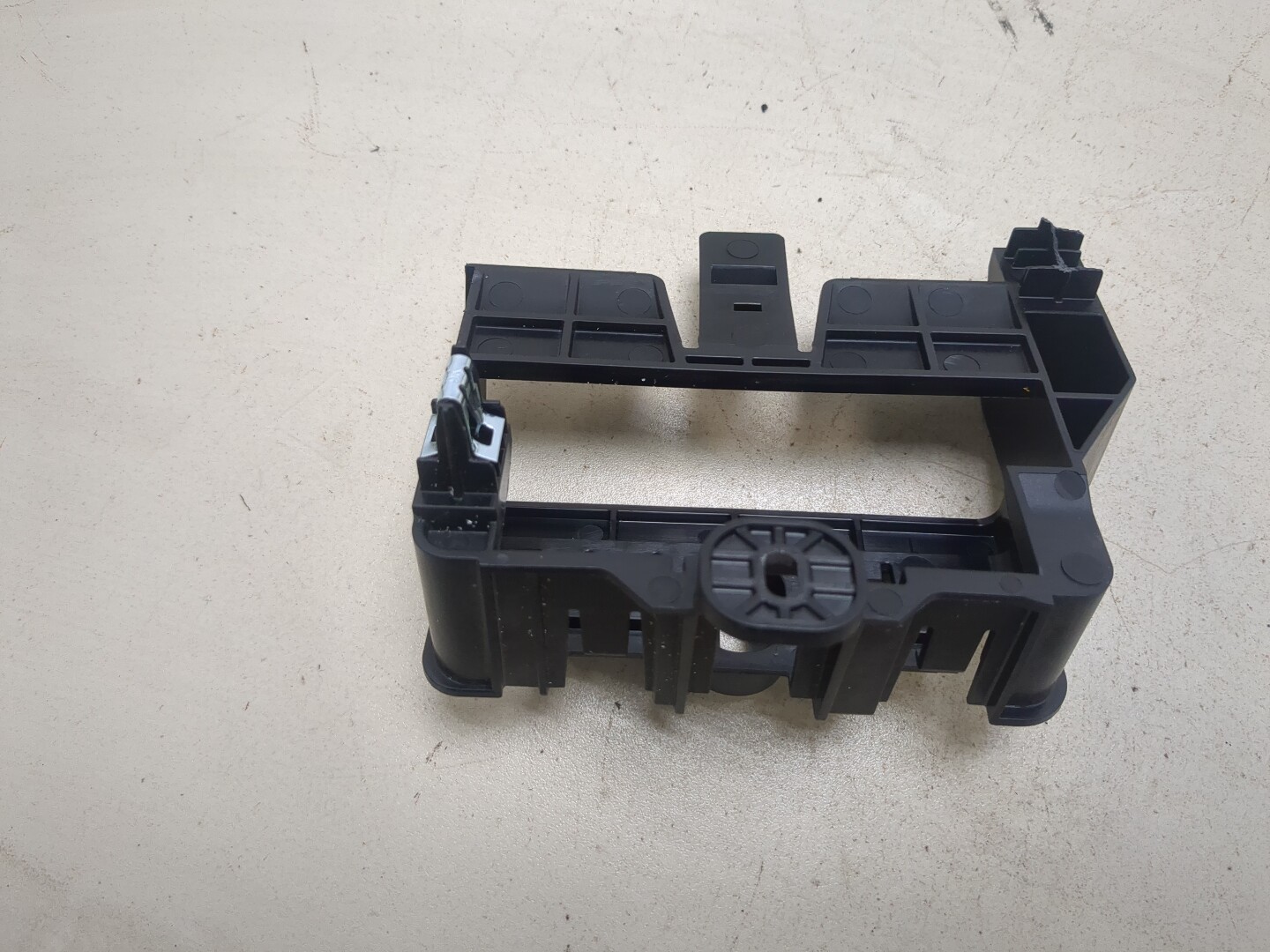 Кронштейн электронного блока управления / контроля