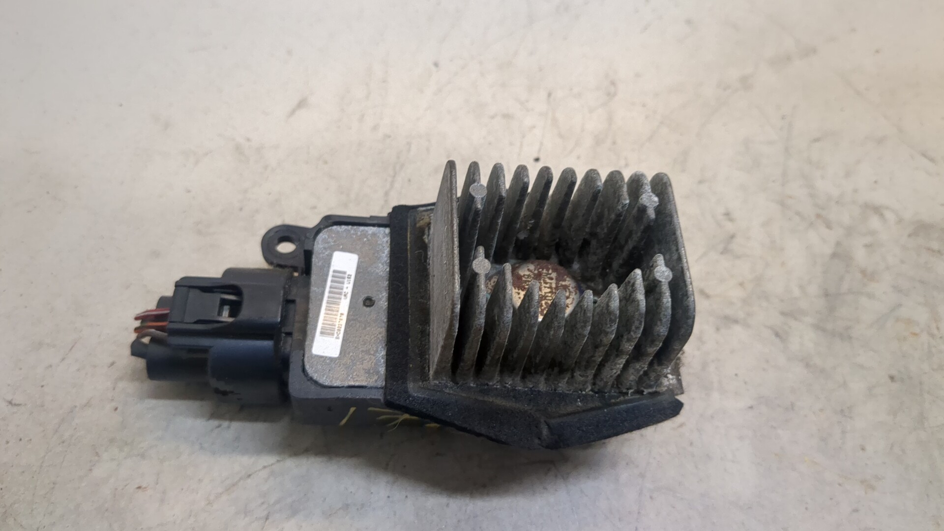 Резистор отопителя