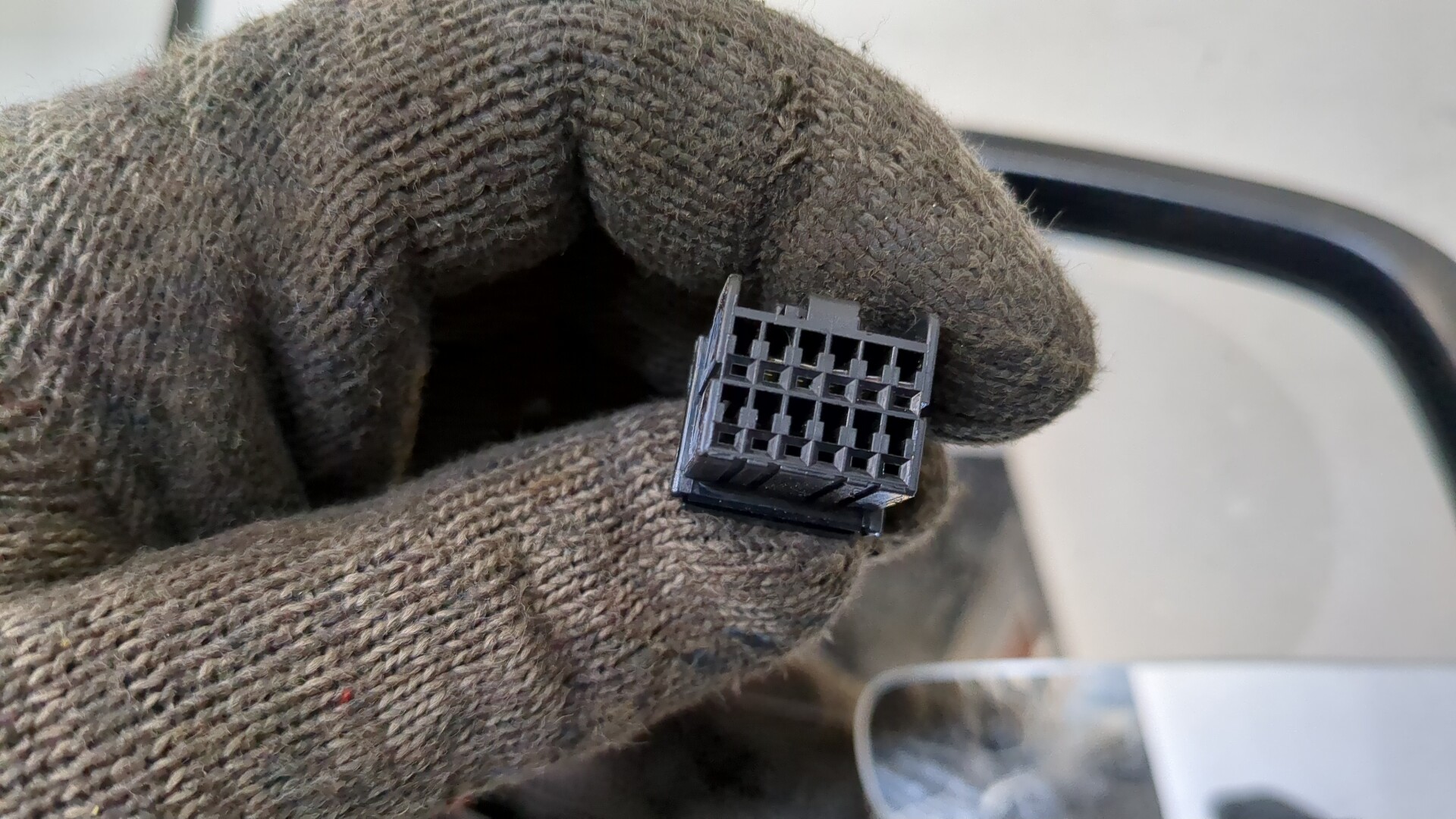 Зеркало правое электрическое