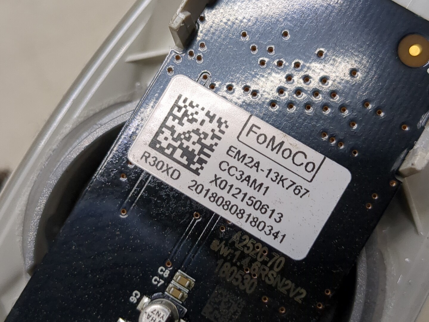 Плафон салонный