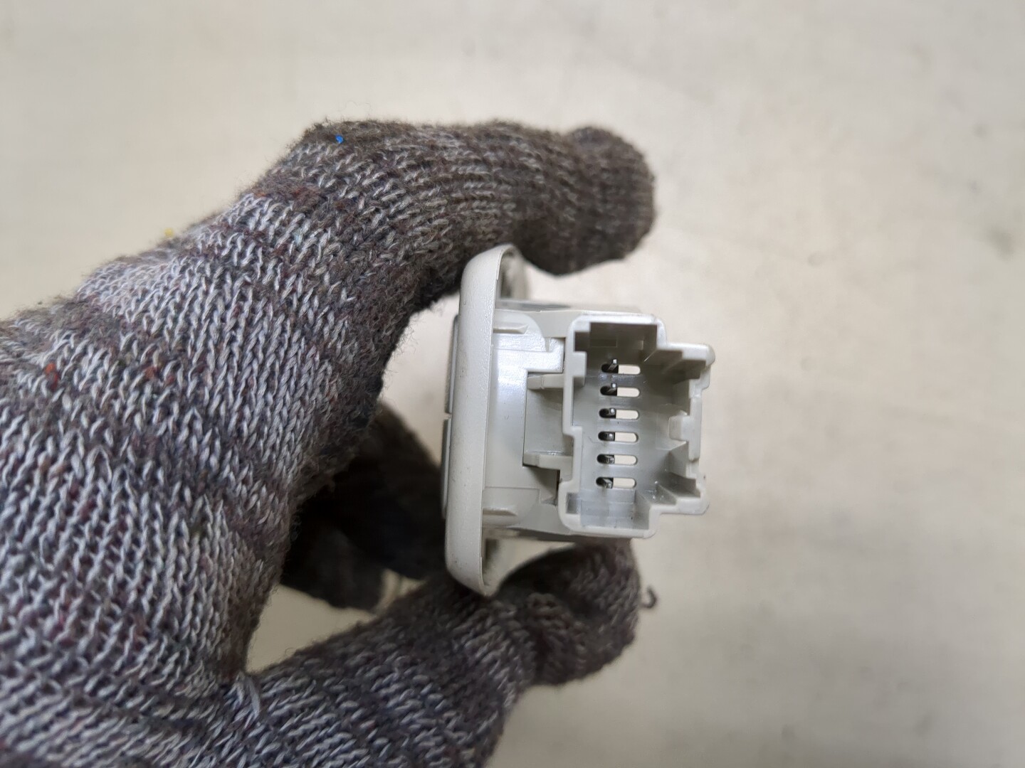 Плафон салонный