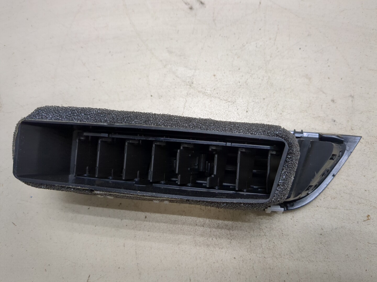 Дефлектор воздушный