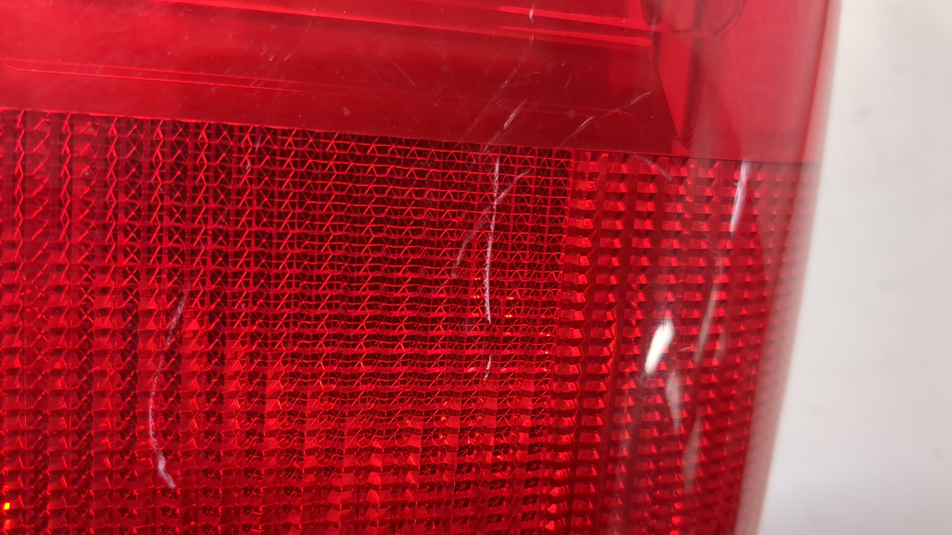 Фонарь задний левый