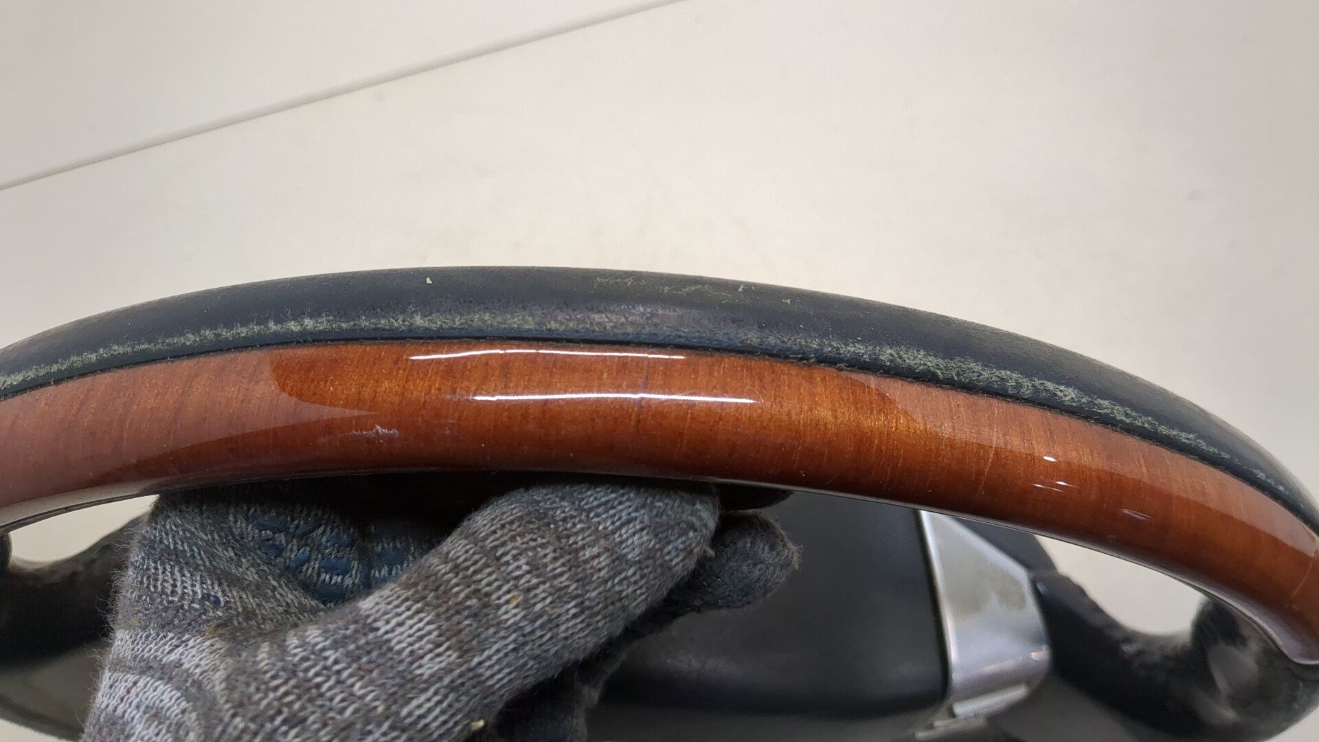 Рулевое колесо (руль)