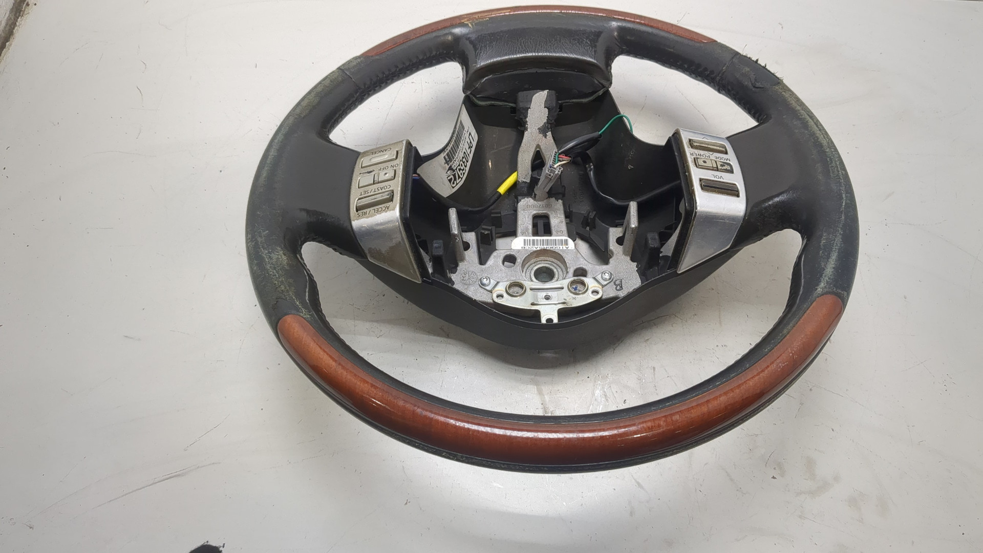 Рулевое колесо (руль)