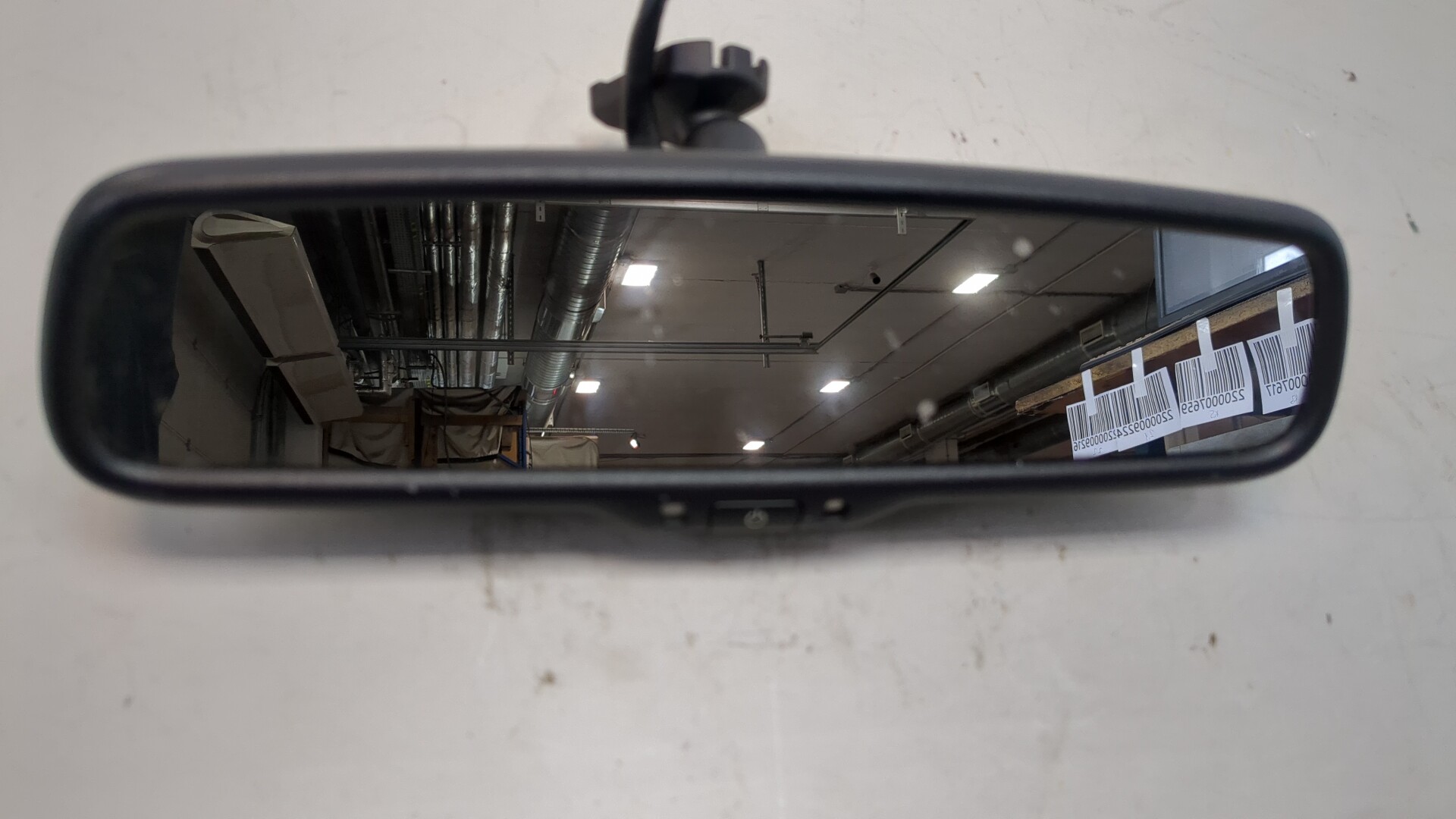 Зеркало заднего вида