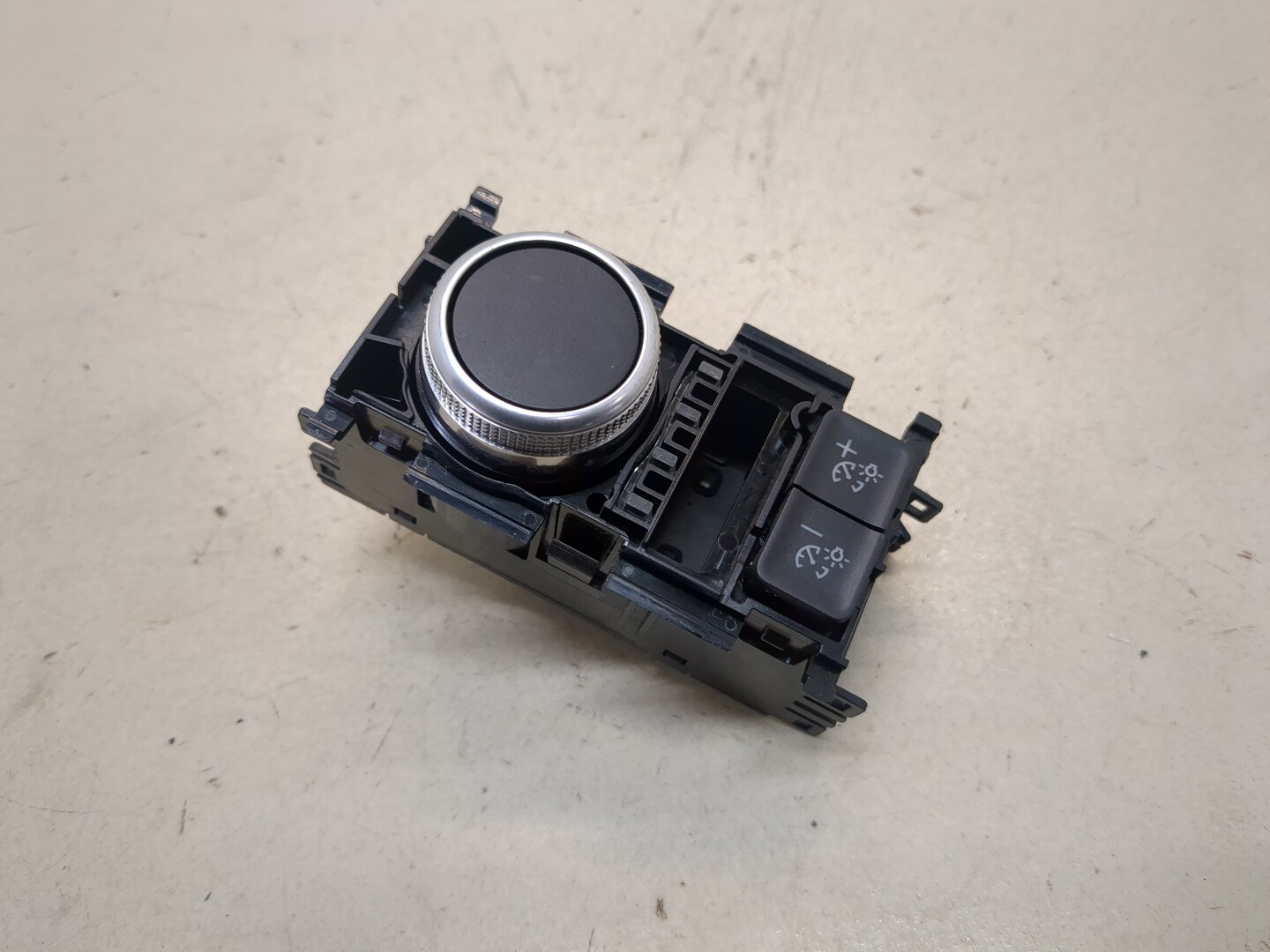 Переключатель света фар