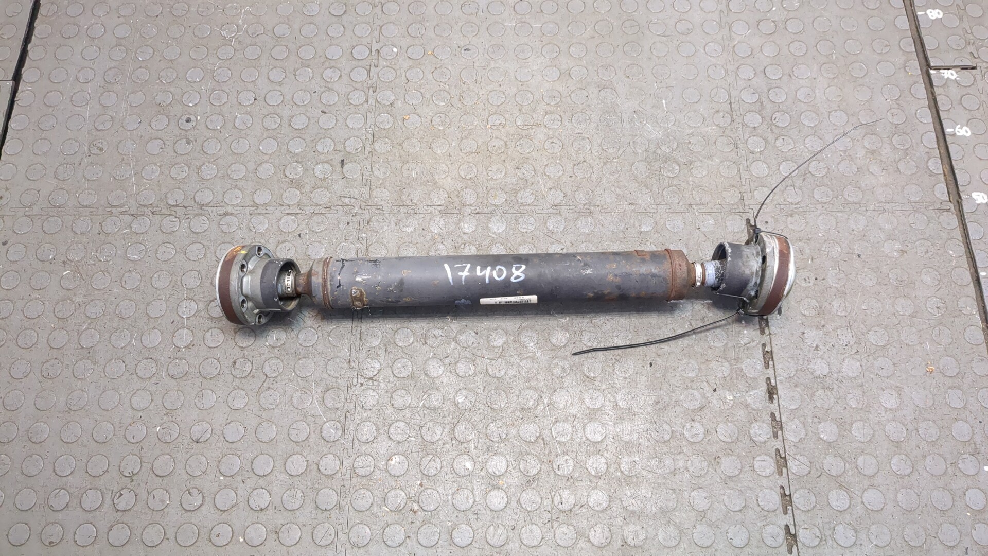 Вал карданный передний