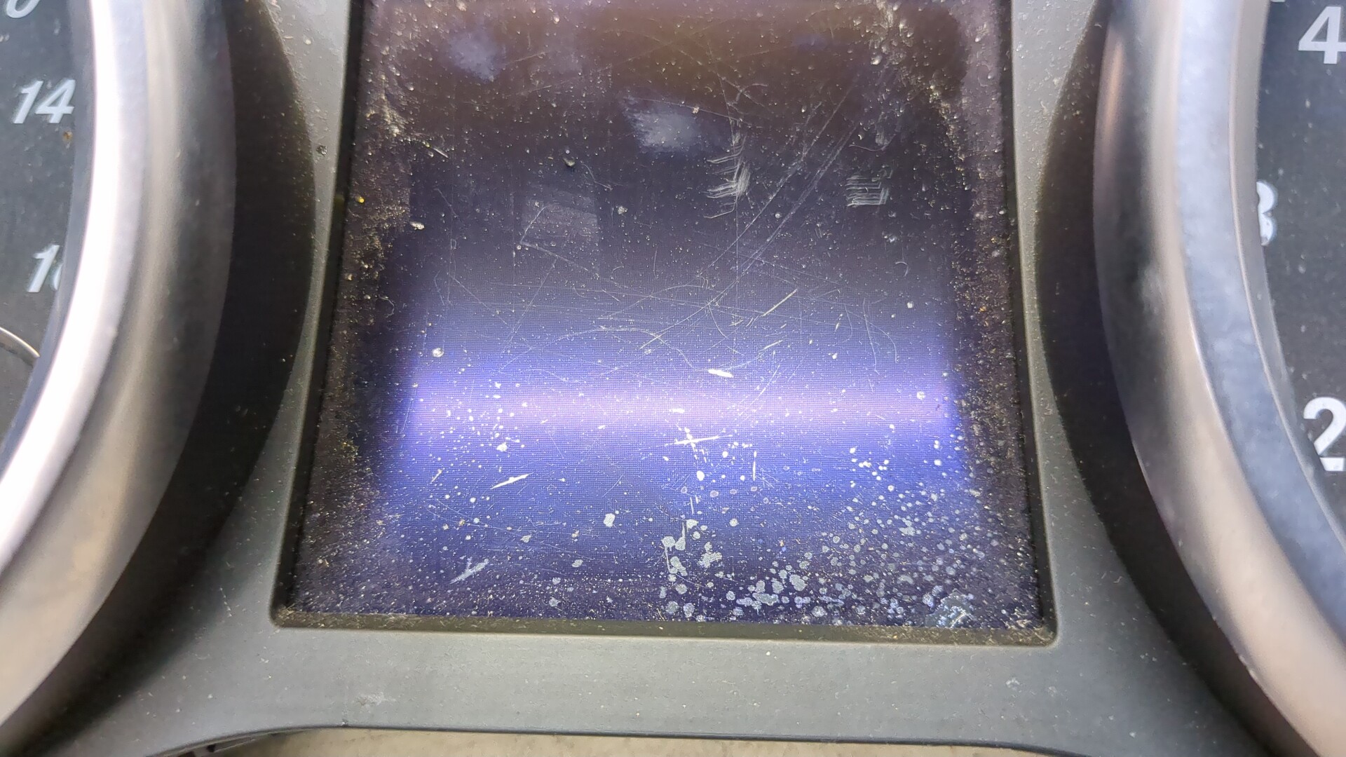 Панель приборов