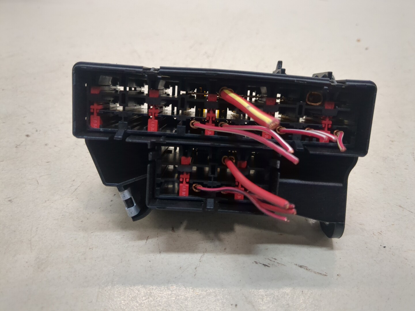 Блок предохранителей