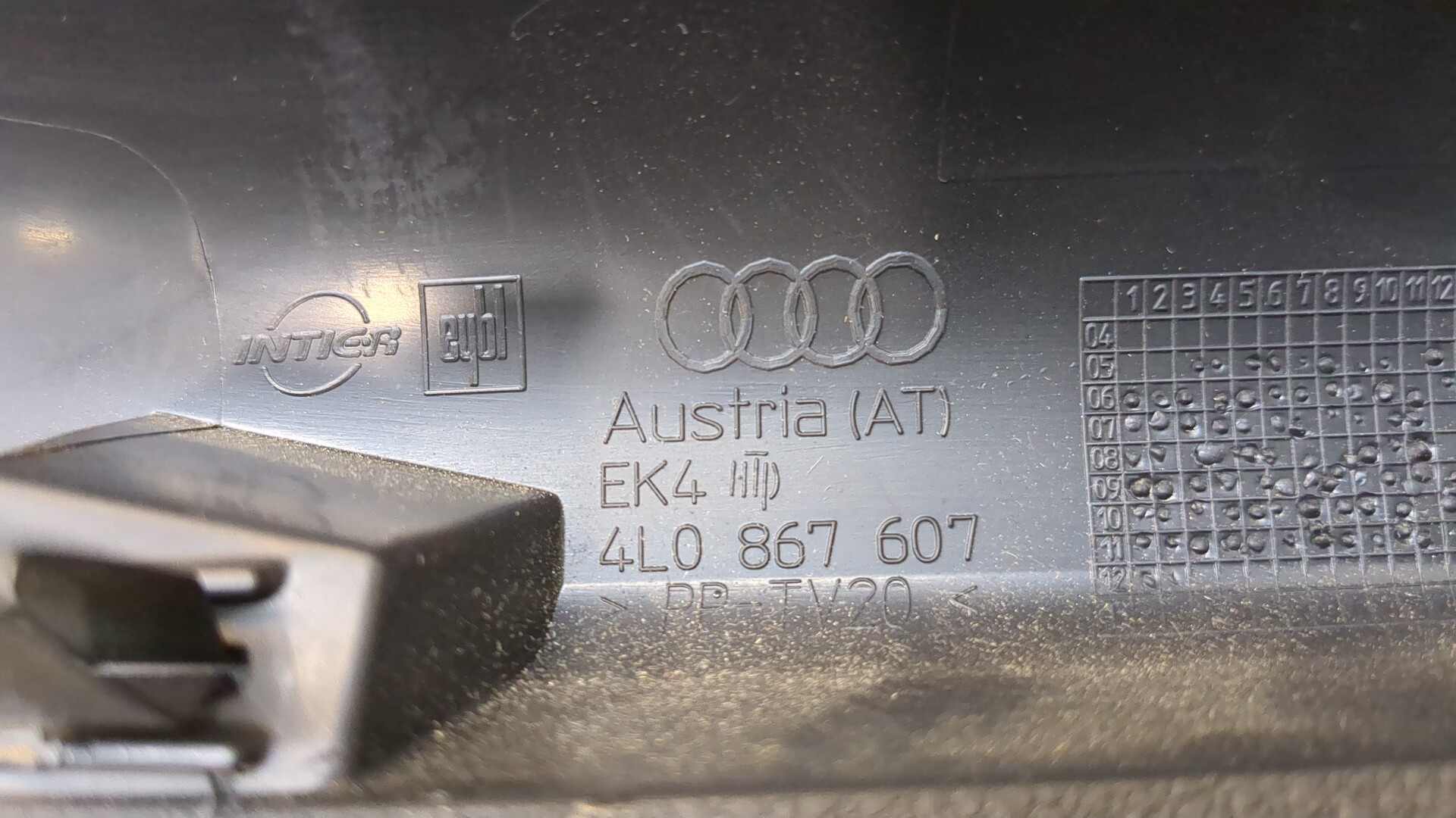 Обшивка стойки