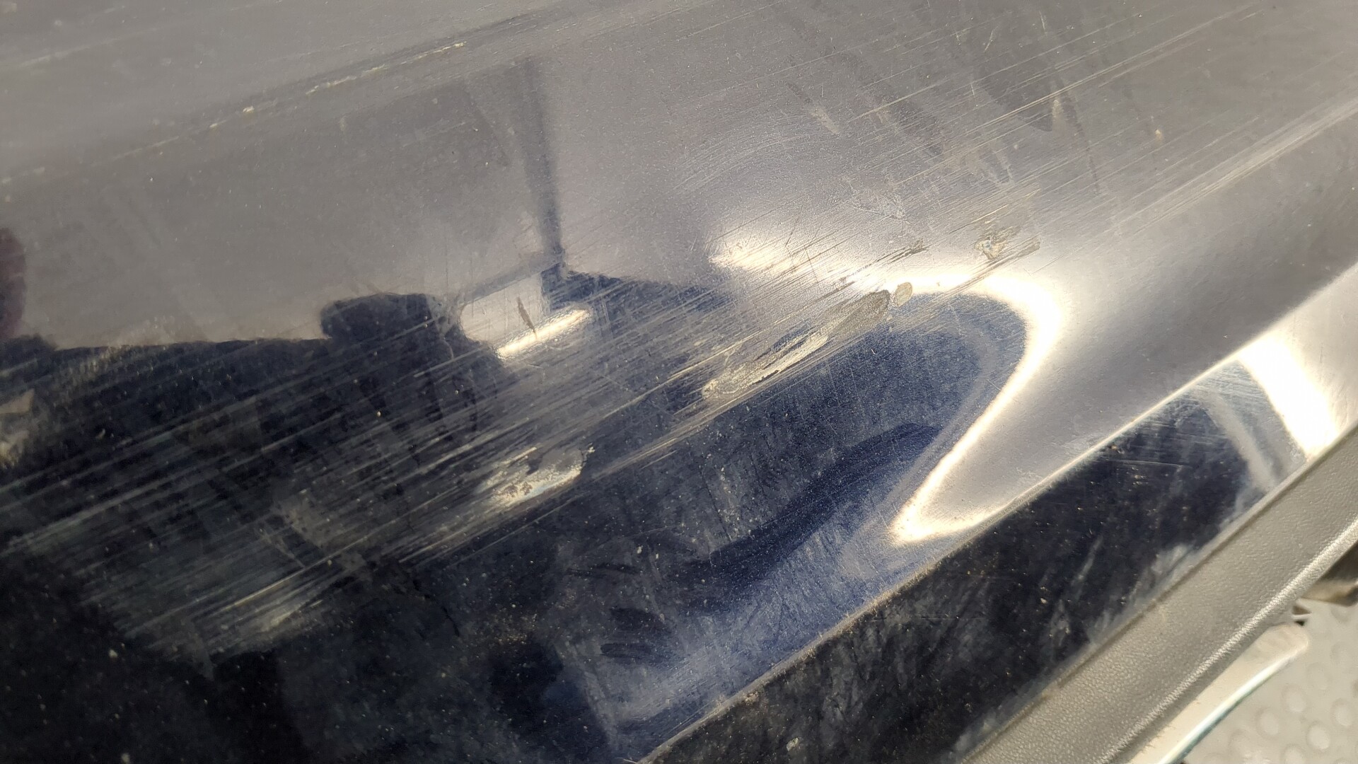 Бампер задний