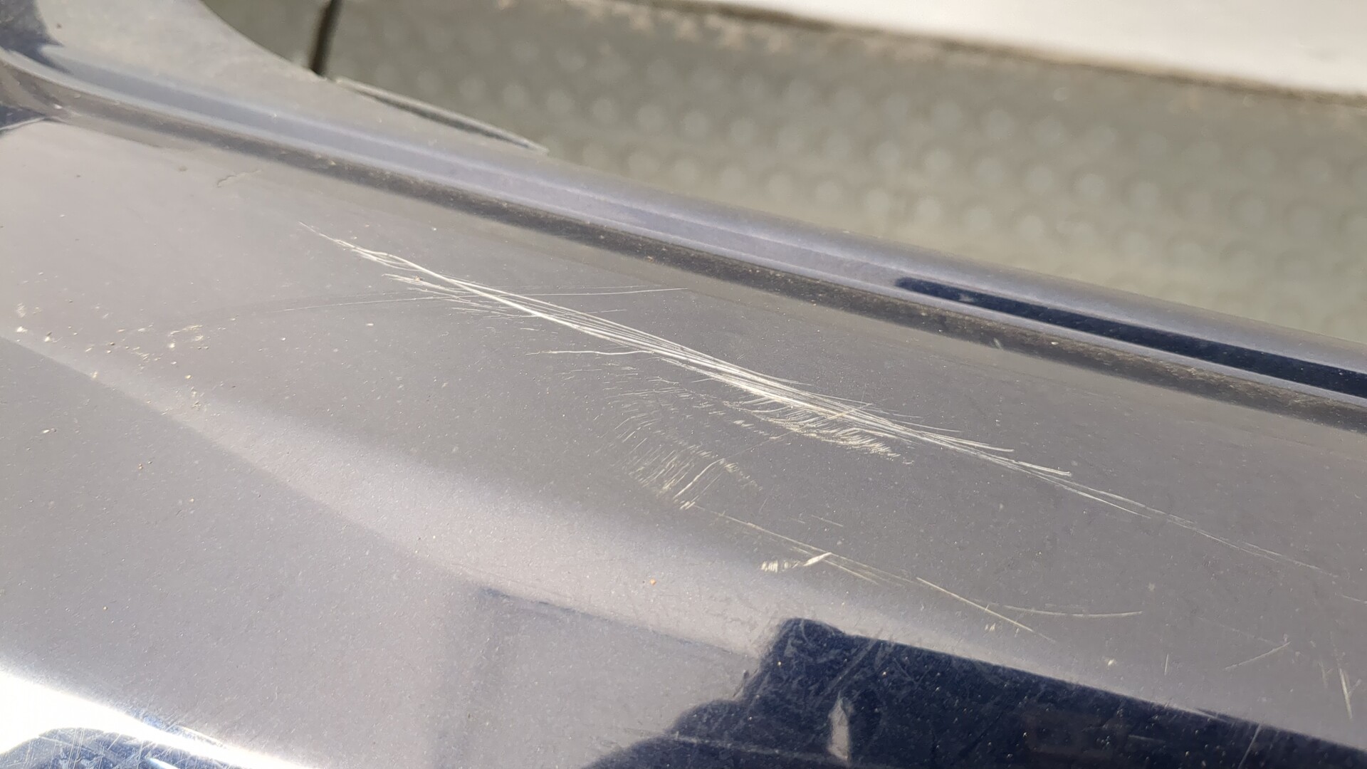 Бампер задний