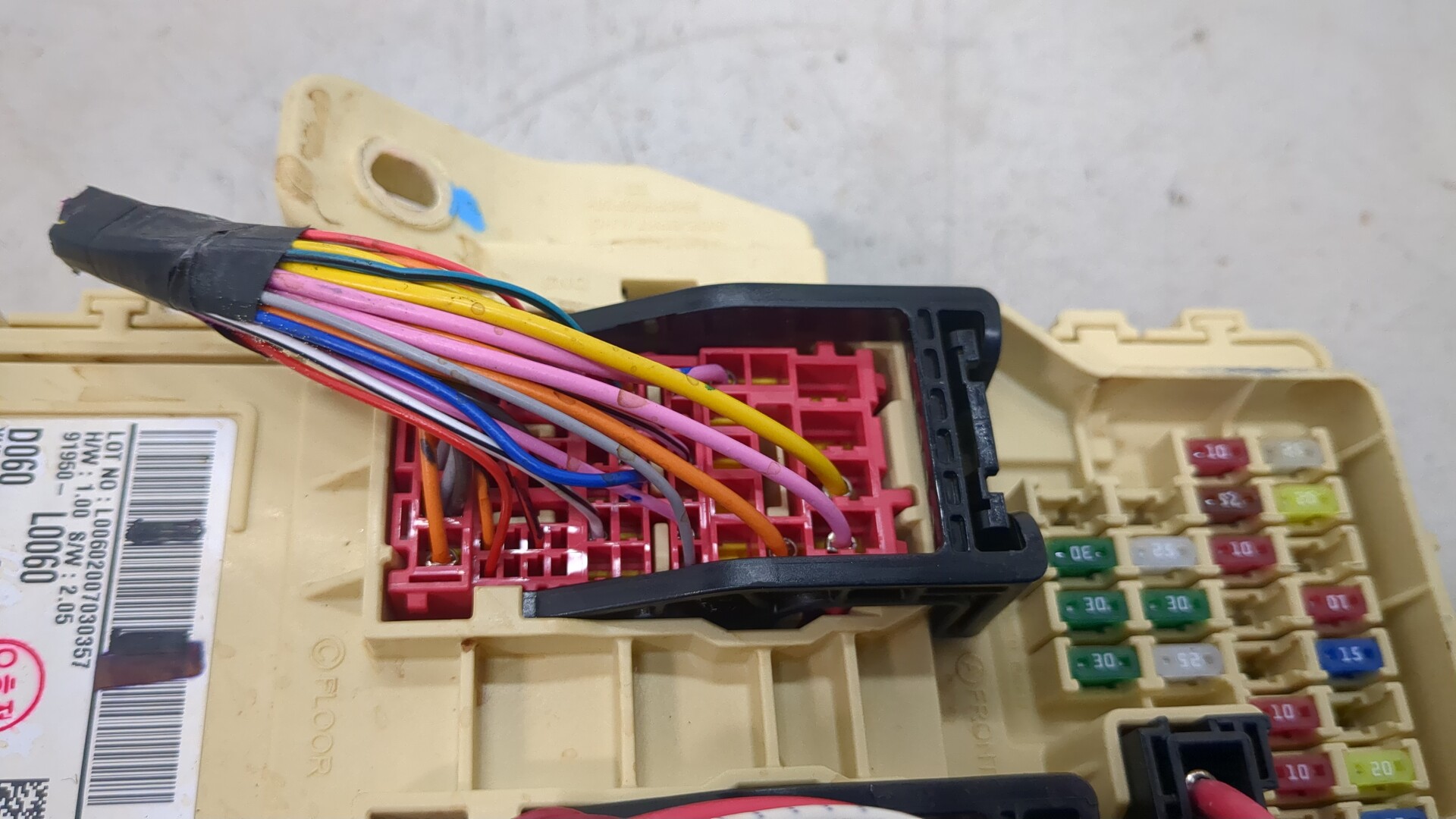 Блок предохранителей