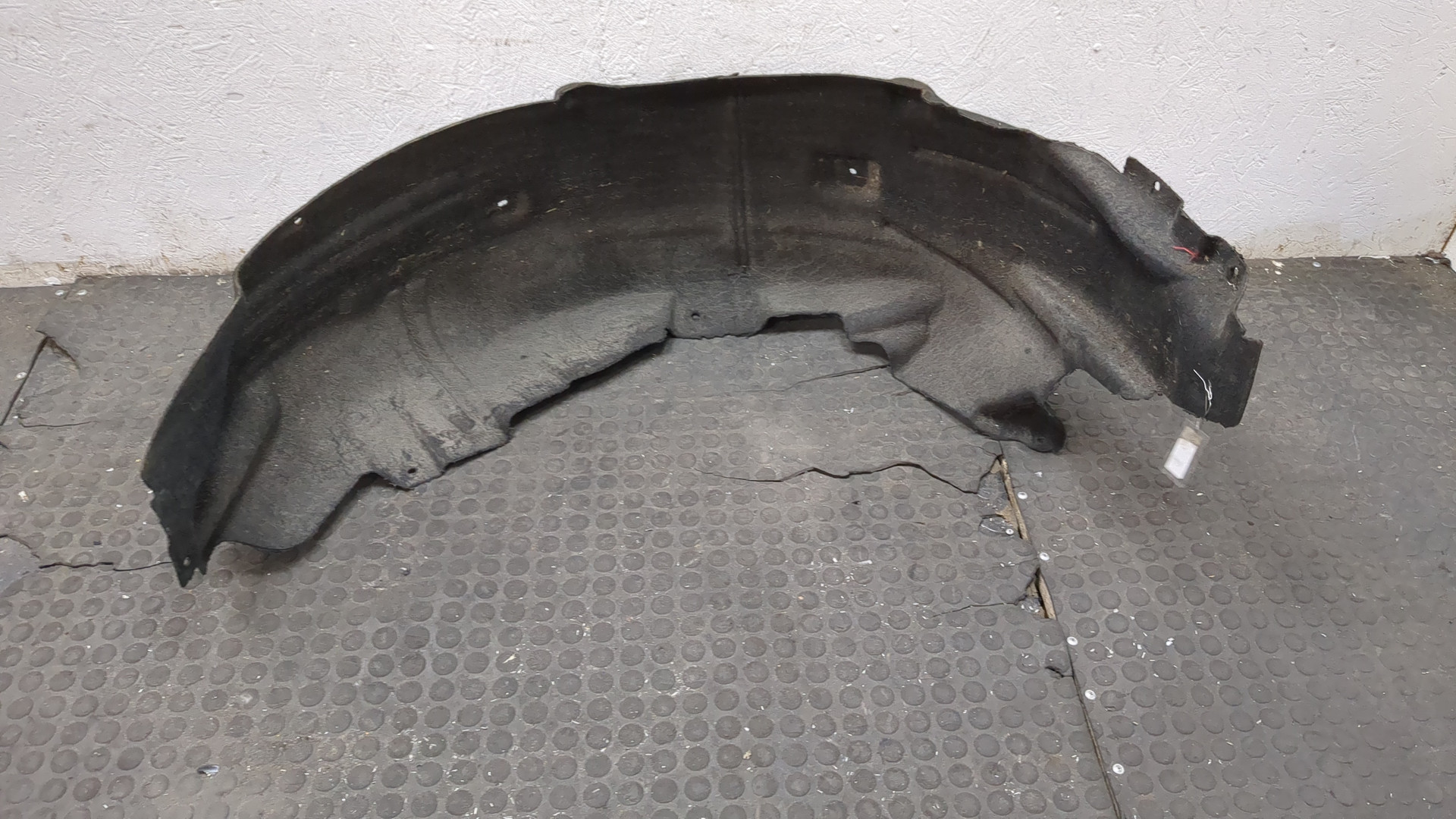 Локер передний левый