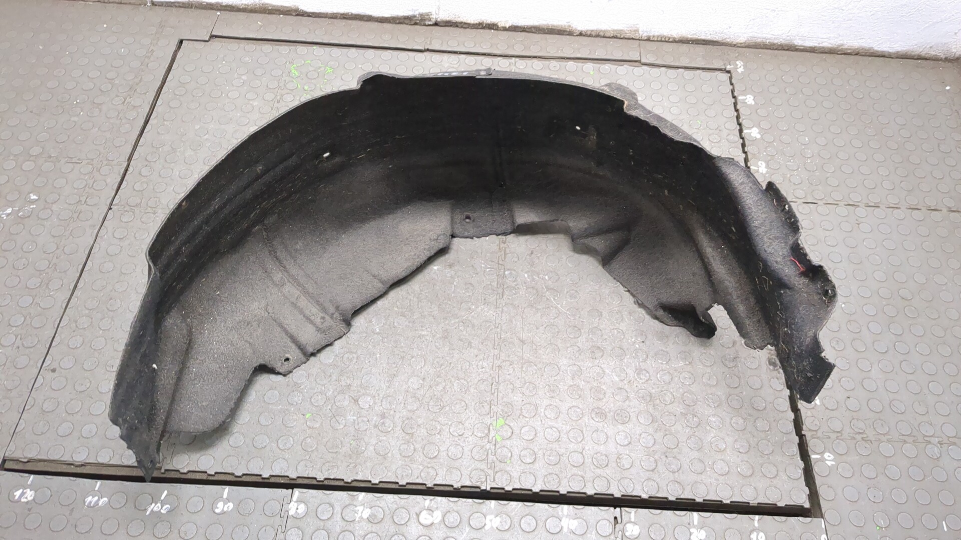 Локер передний левый