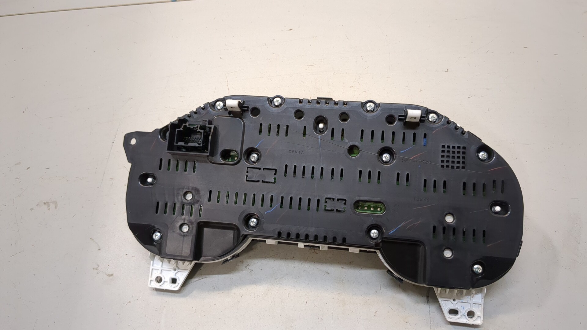 Панель приборов