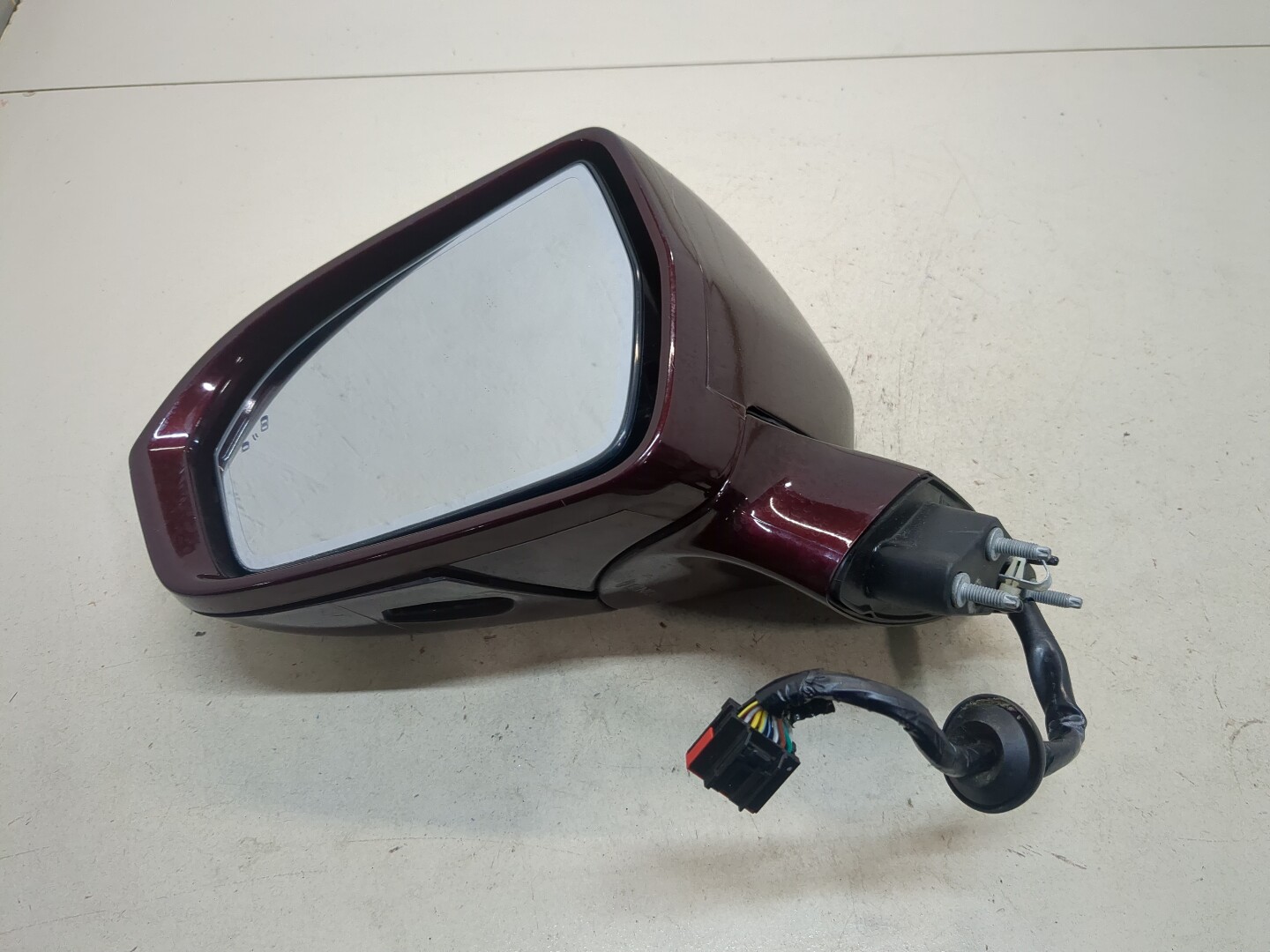 Зеркало левое электрическое