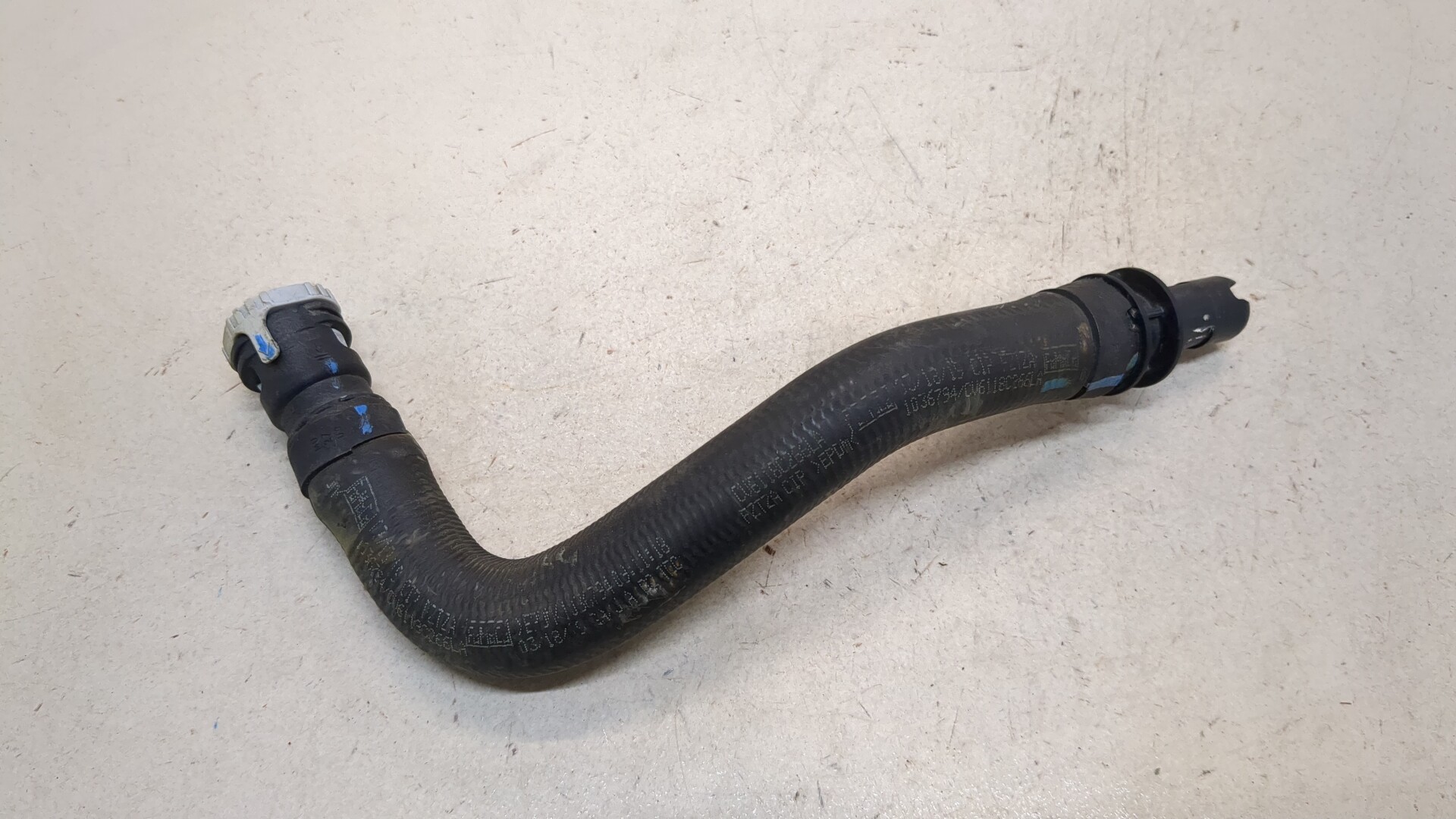 Патрубок отопителя