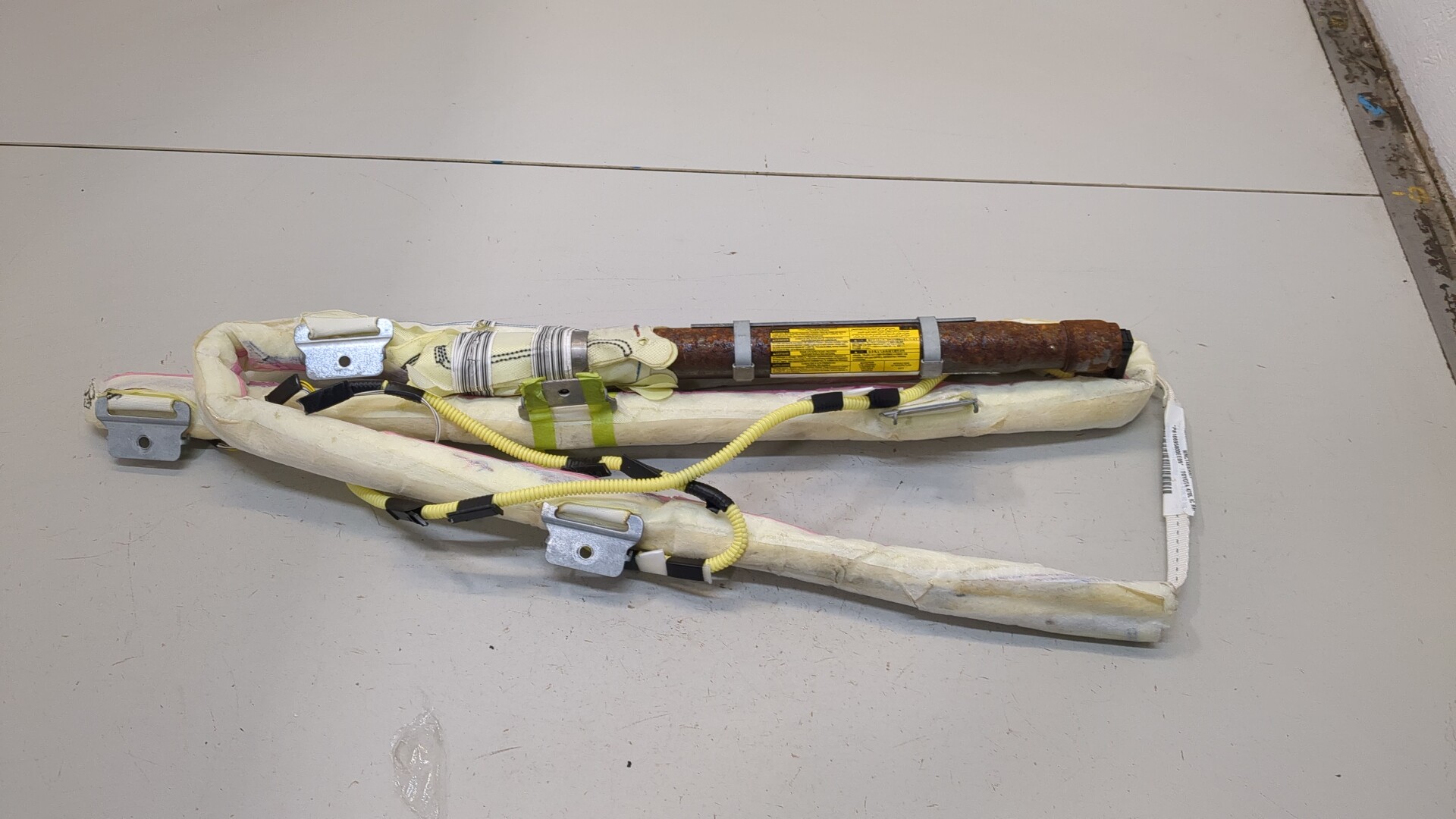 Подушка безопасности боковая (шторка)