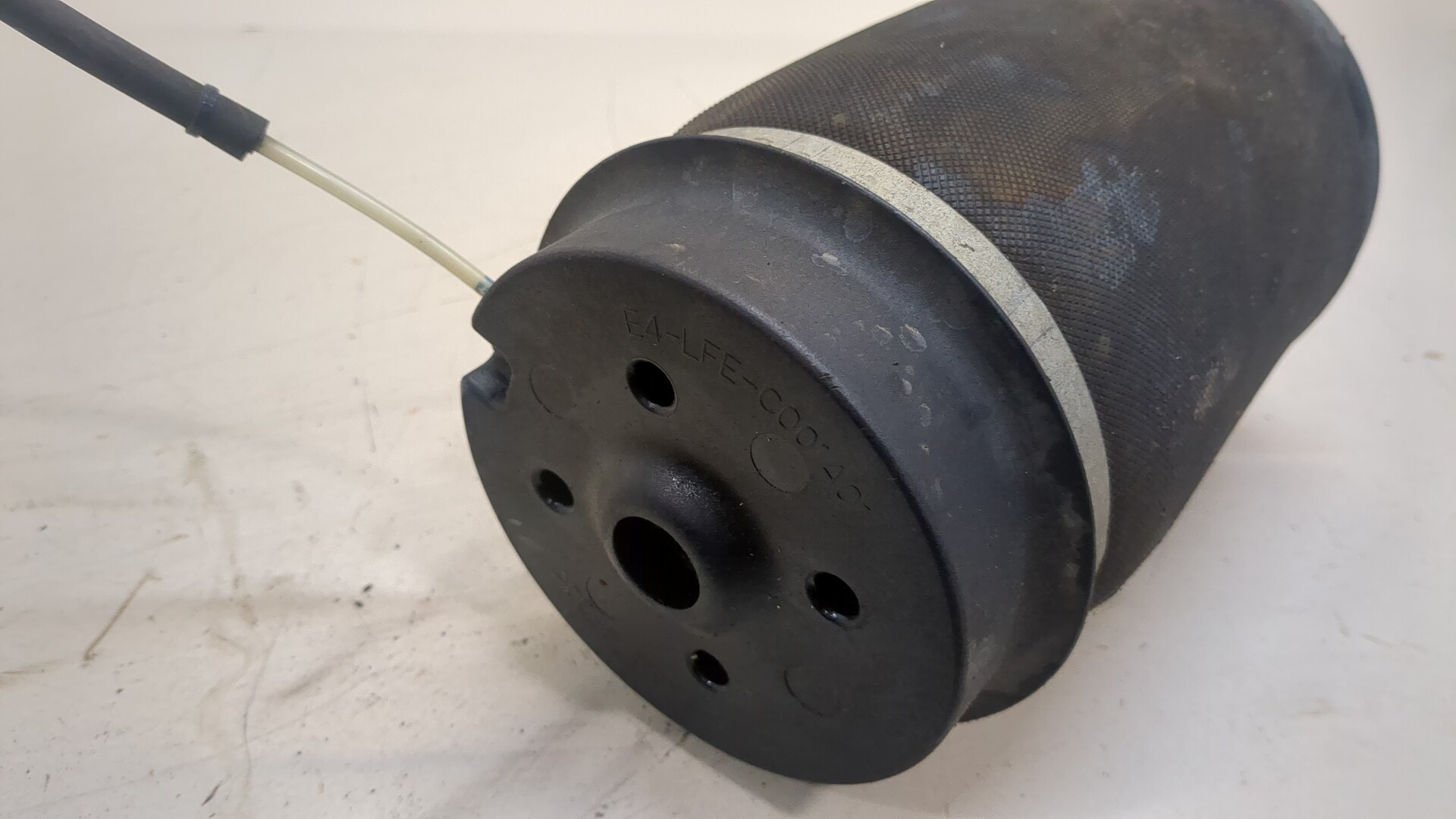 Амортизатор задний (стойка)