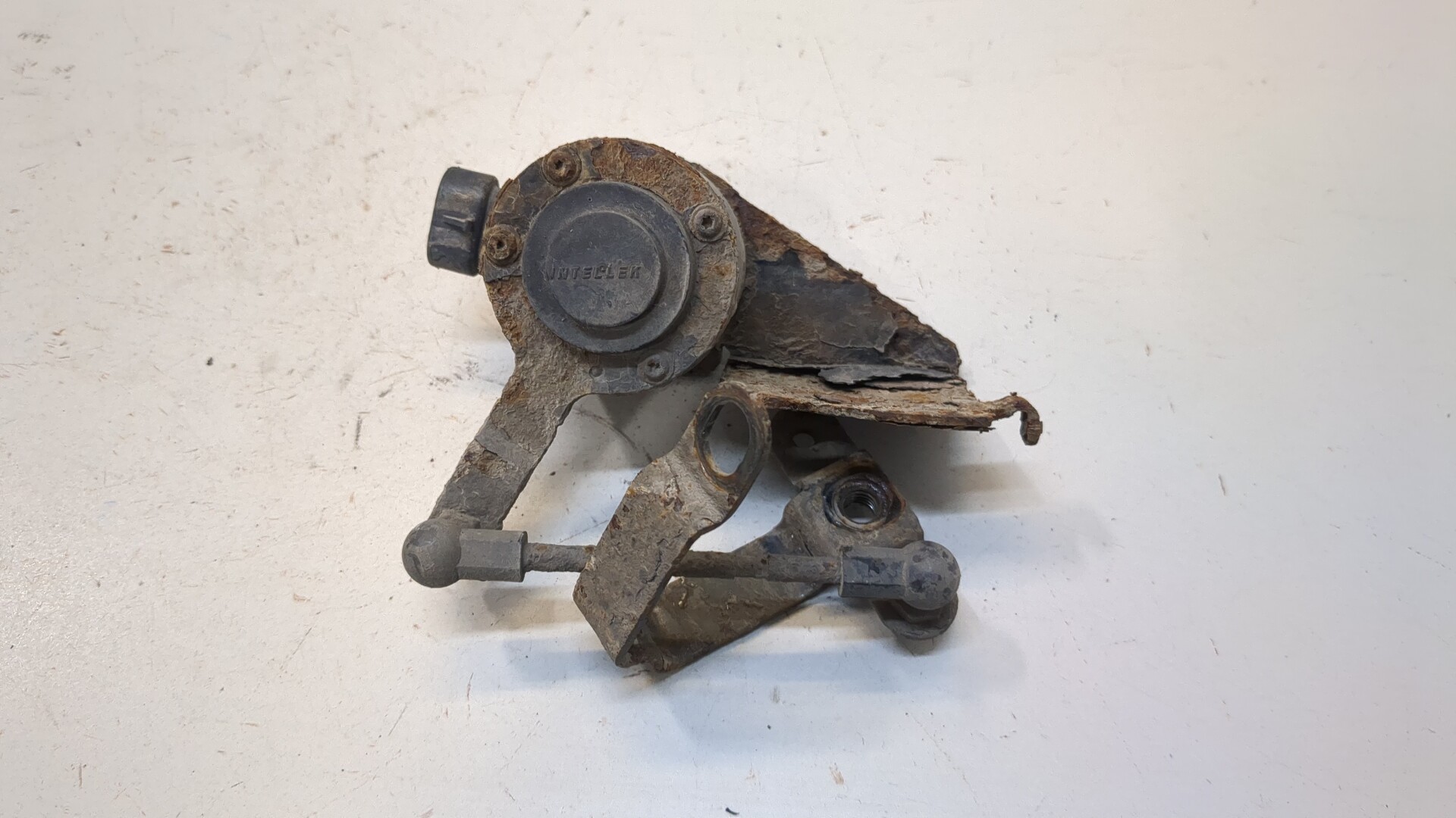 Датчик регулировки дорож. просвета