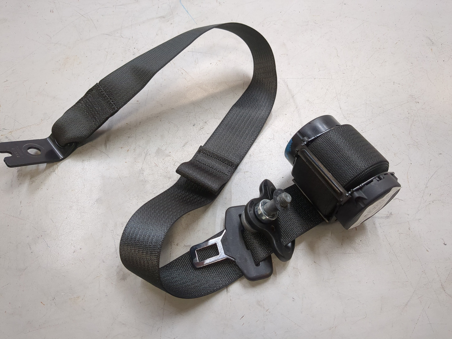 Ремень безопасности