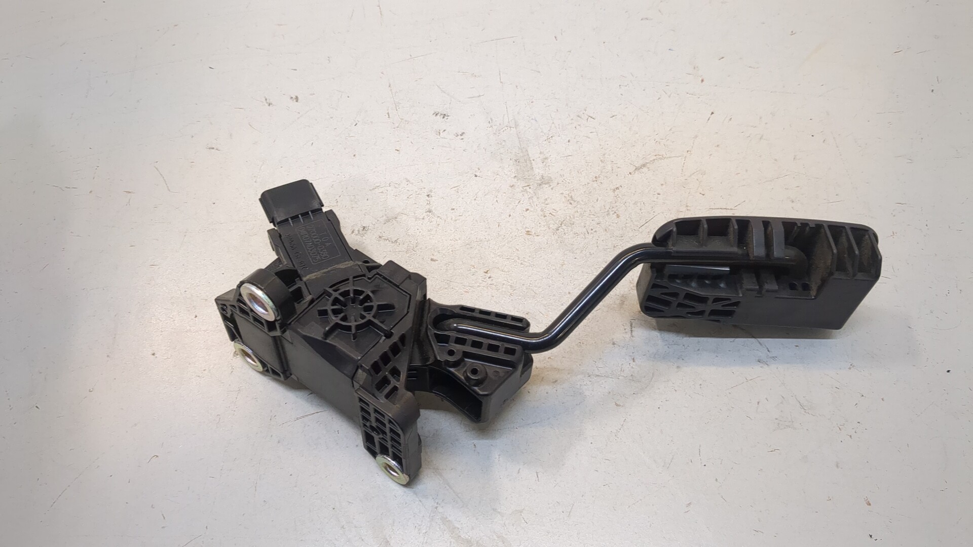 Педаль газа