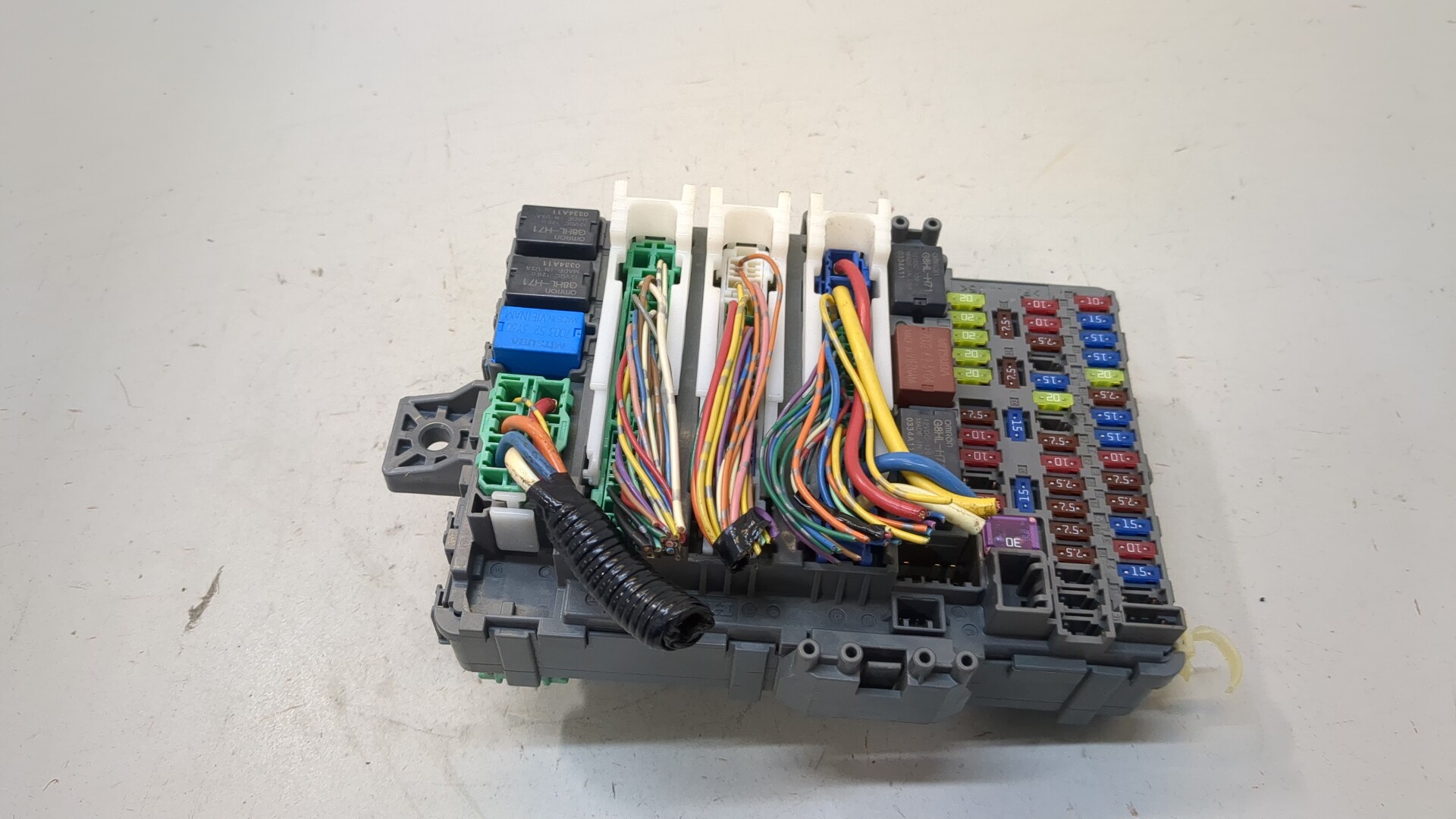 Блок предохранителей