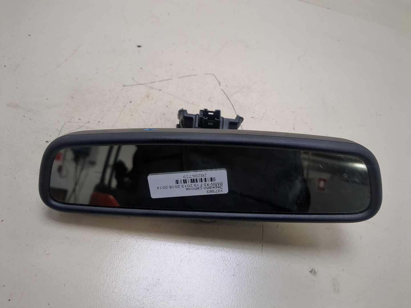 Зеркало заднего вида