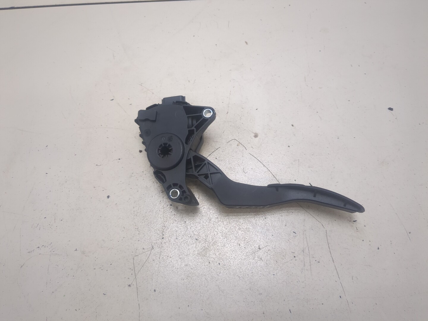 Педаль газа