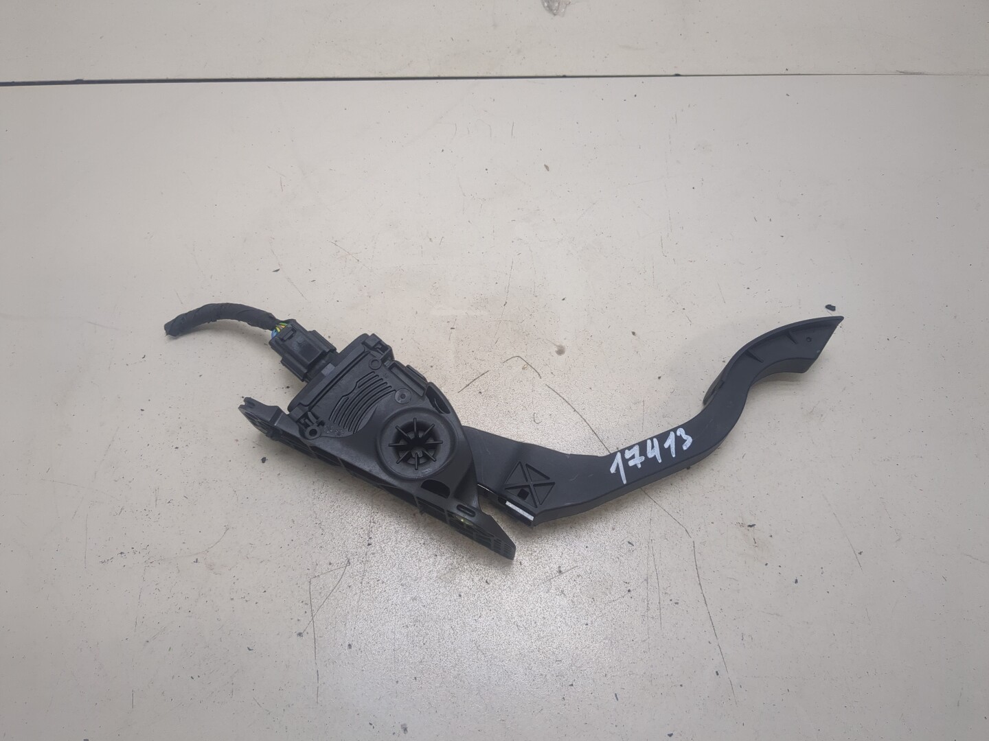 Педаль газа